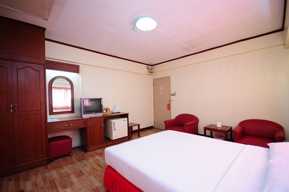 Gasthof Palace 2*