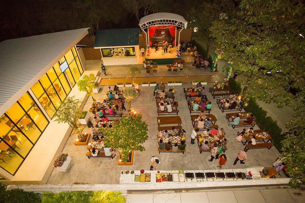 Alisha Court & Hotel 4*