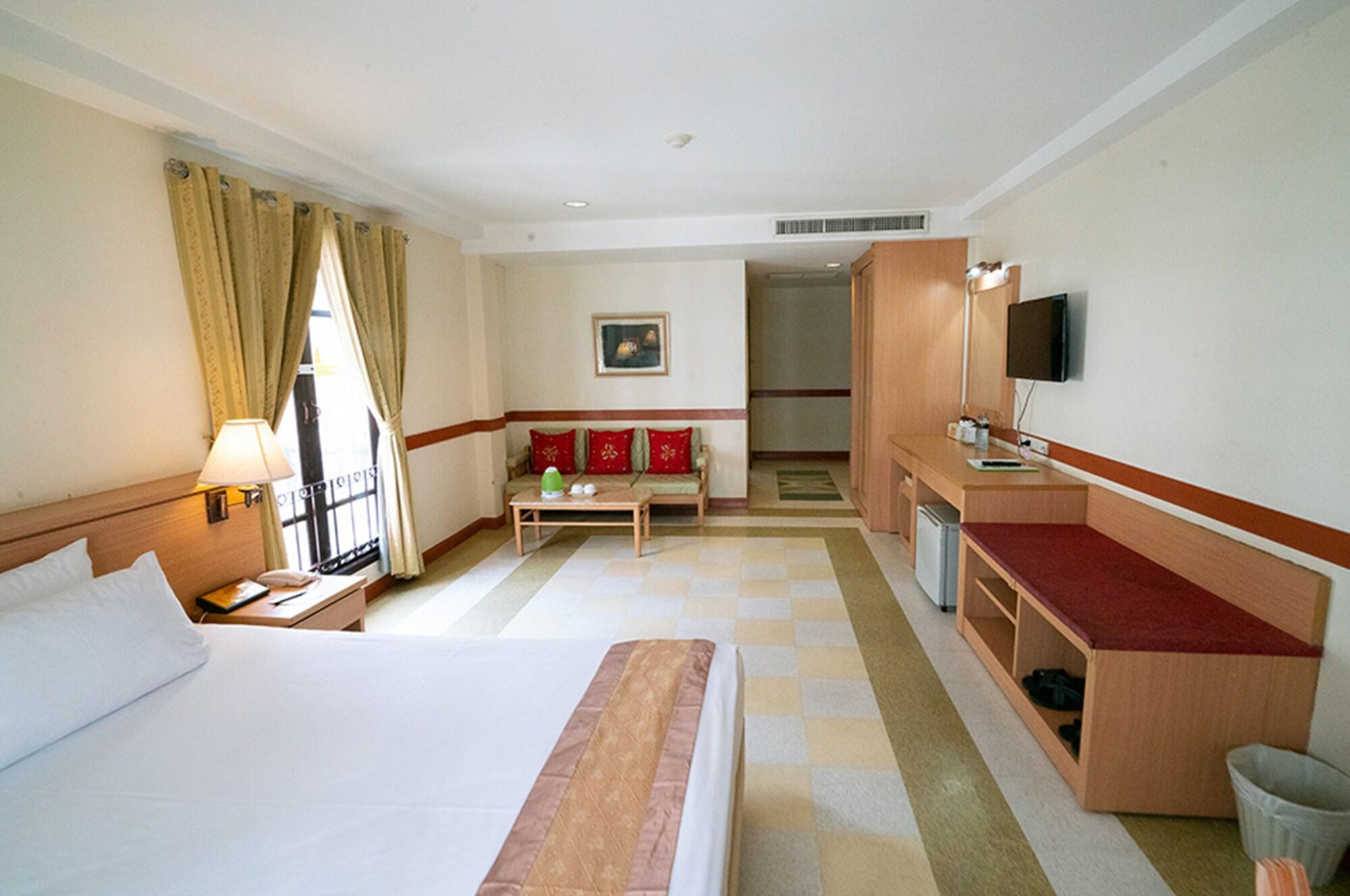 The Ecotel Hotel