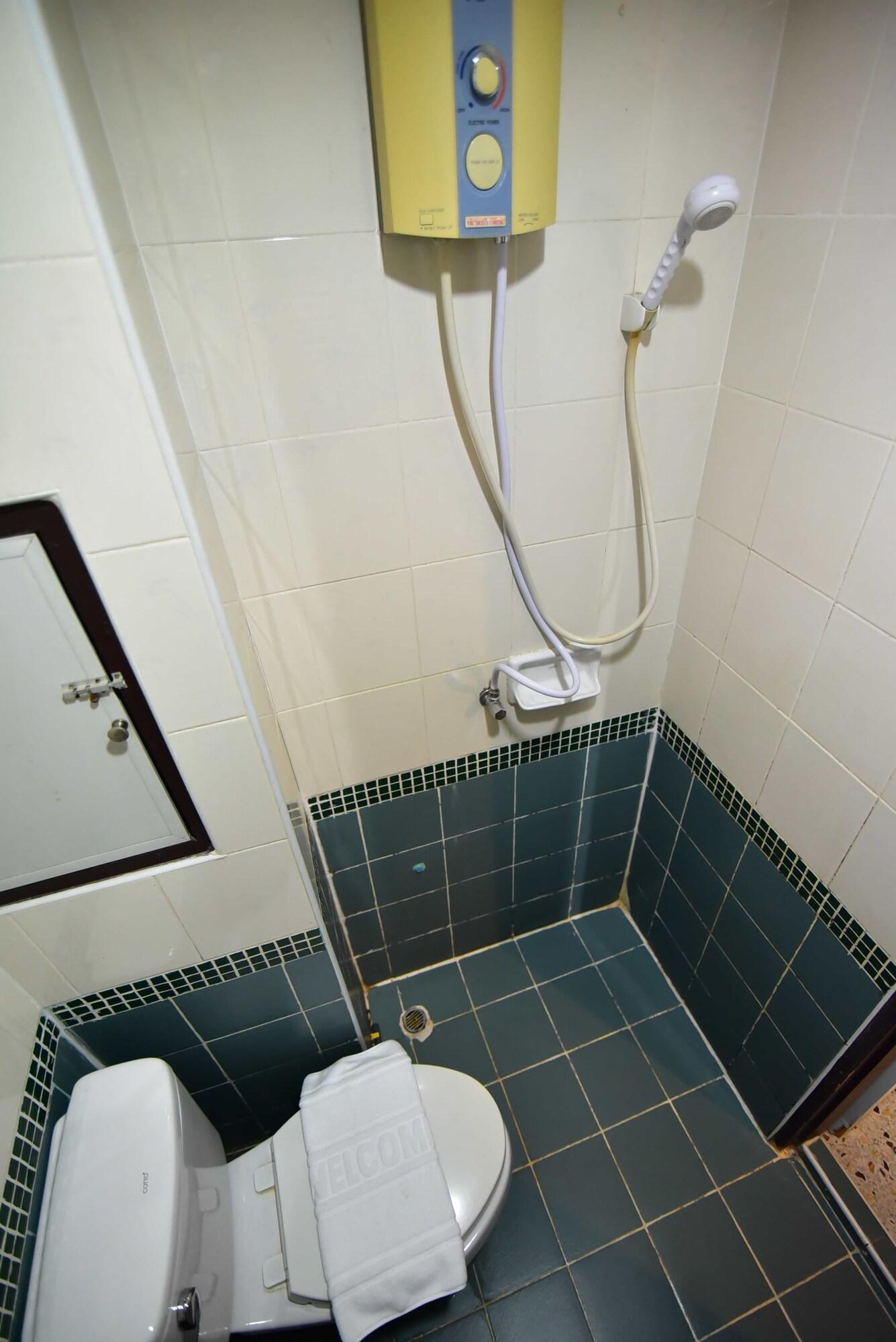 Thara House Guest house Bangkok