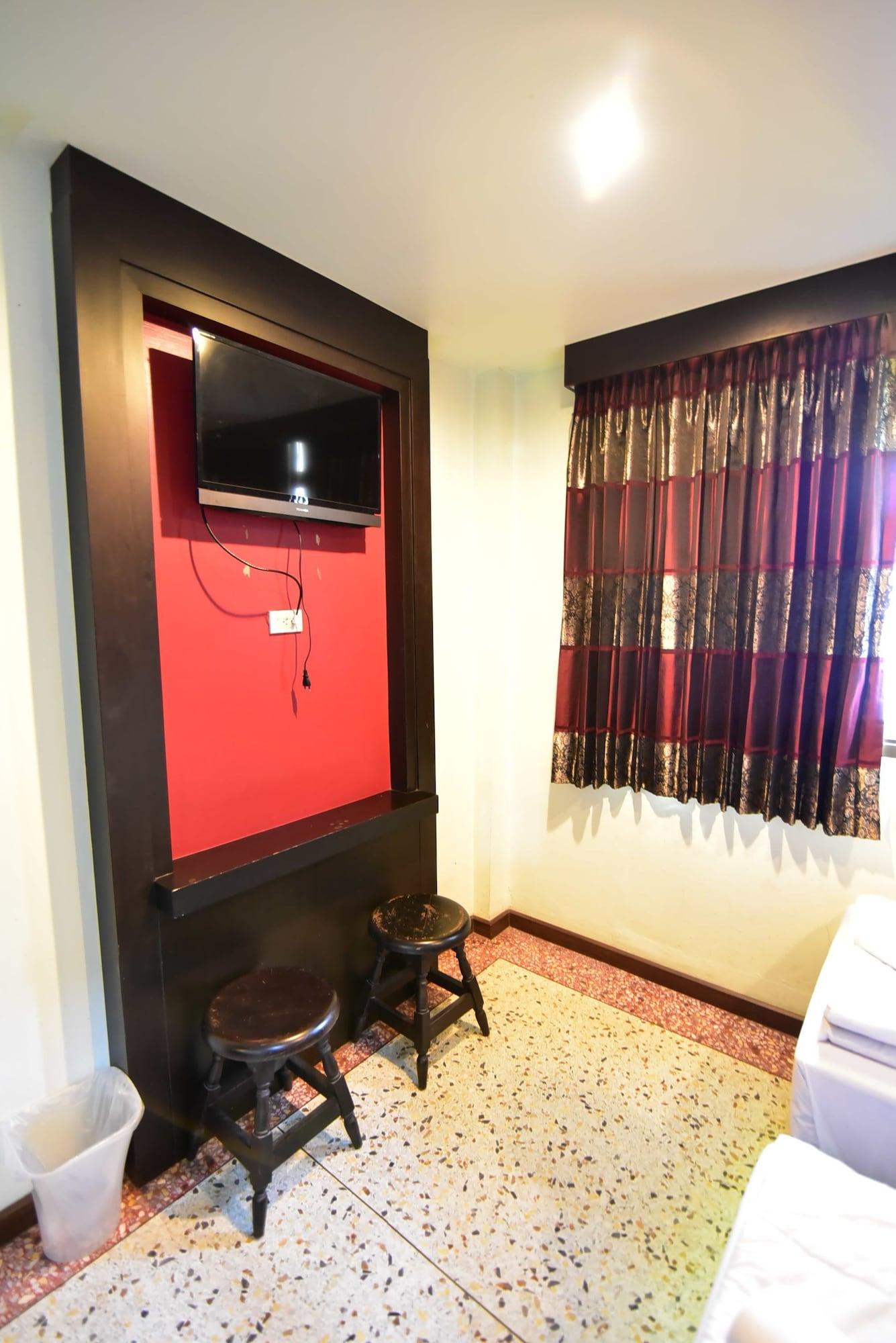 Guest house Thara House 2*