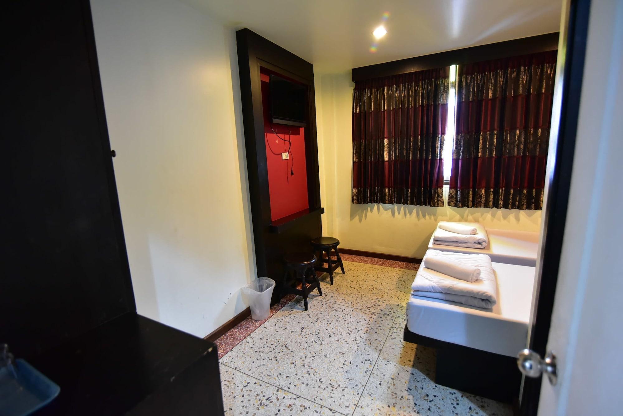 Thara House Guest house Bangkok