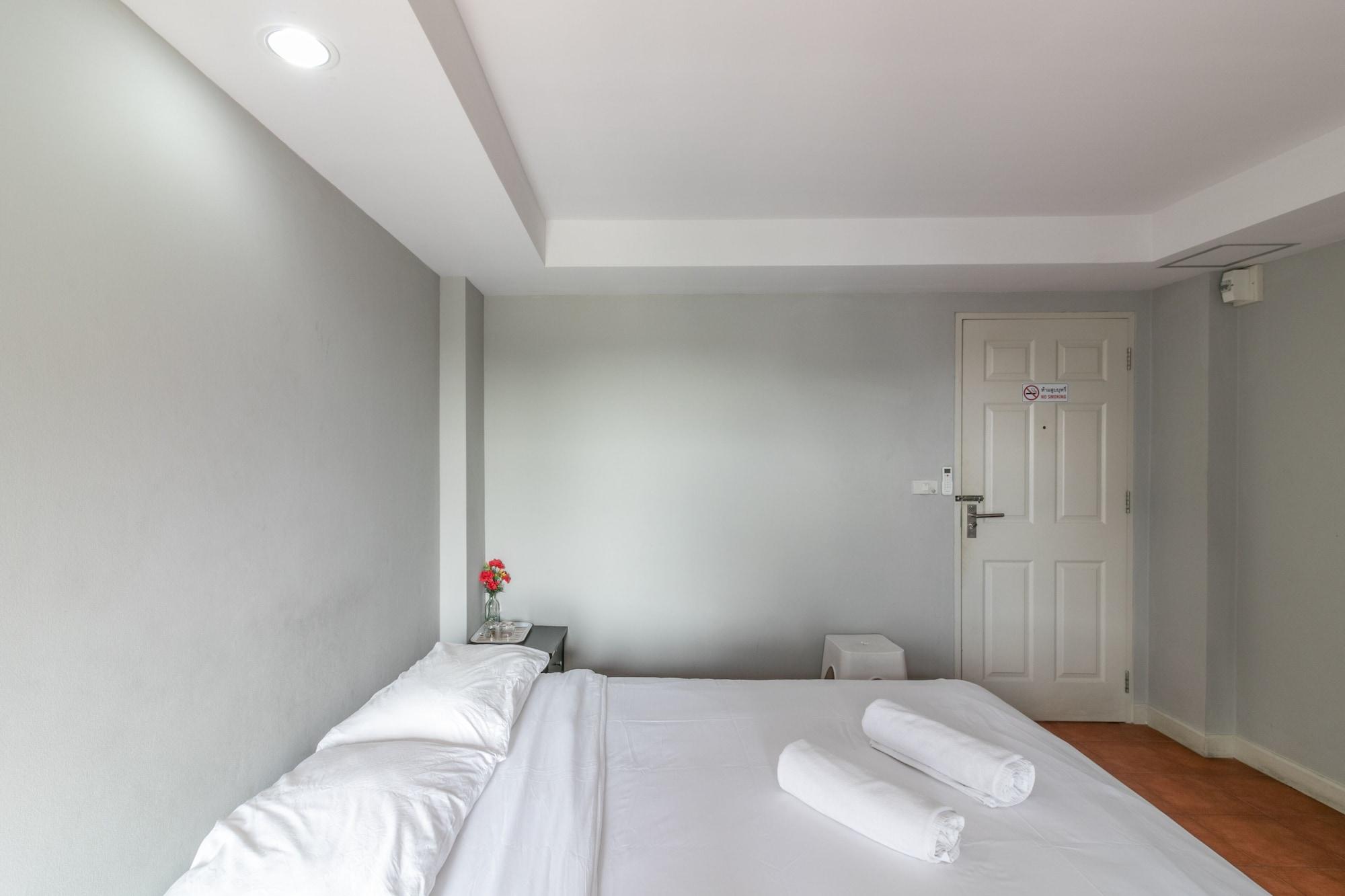 Resortel Lat Phrao 91 Aparthotel Bangkok