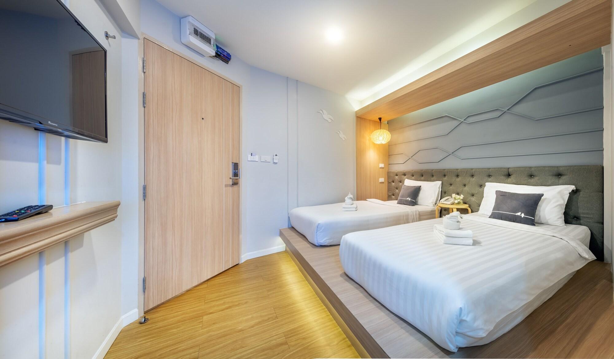Hotell Tori Prestige 3*