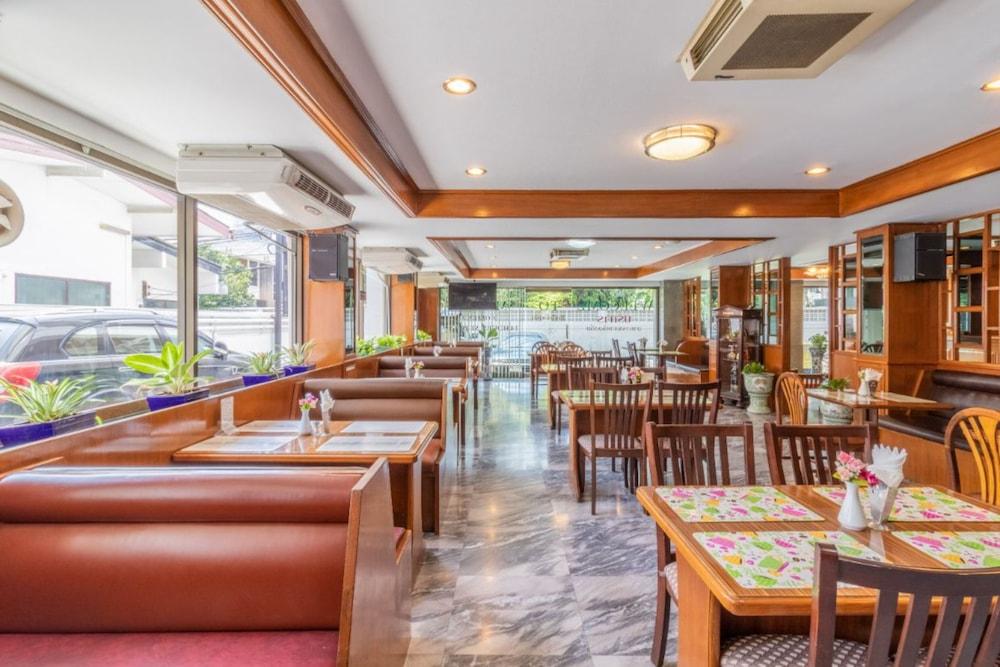 Siam Palace Sha Certified 3*
