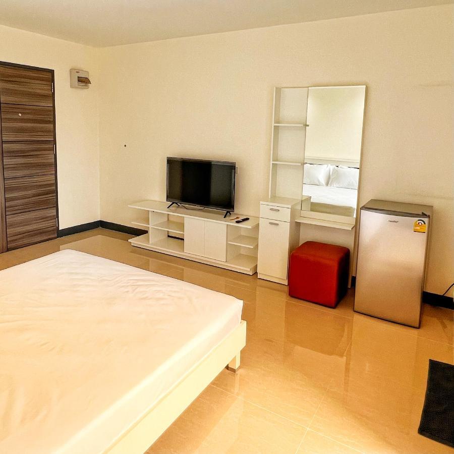 Leilighet สิรสรร เพลส *