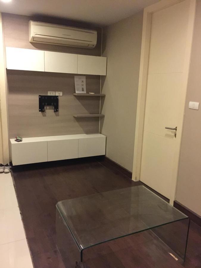 Apartment Liv At 5 Room1041