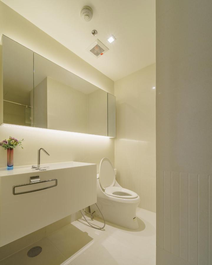 Appartamento Sukhumvit 11#luxury#pool#gym#bts Nana&mrt Sukhumvit#1br#max2ppl *