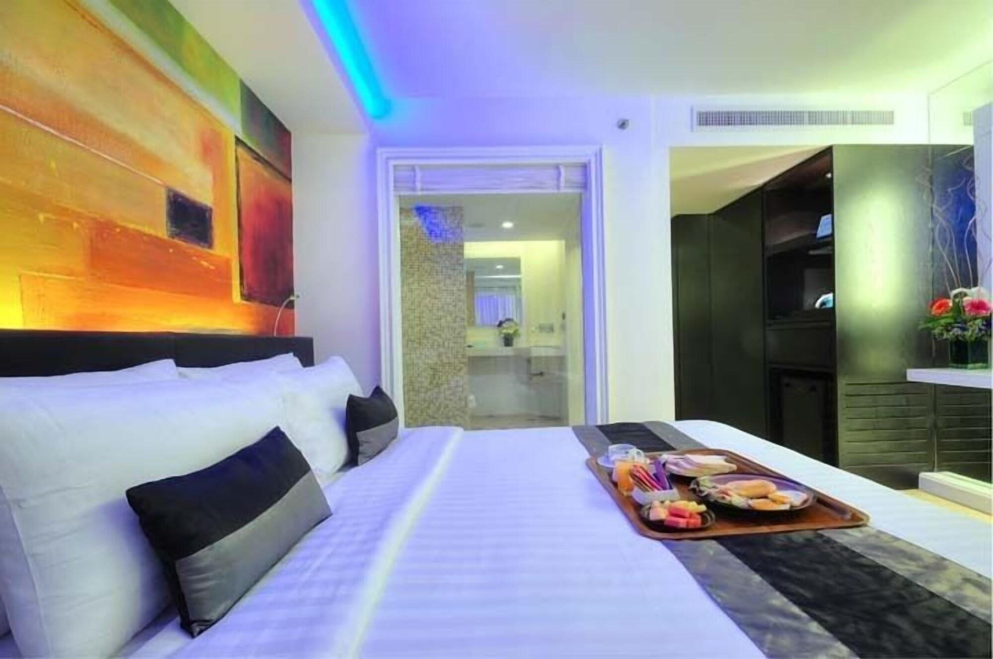 Aspira Skyy Sukhumvit 1 Hotel