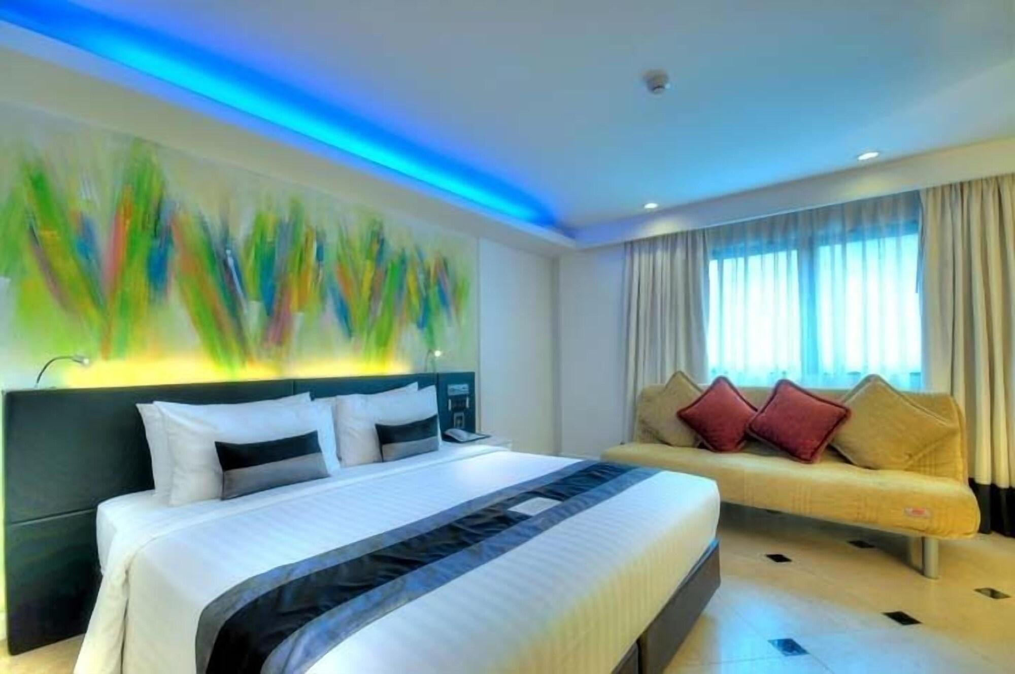 Aspira Skyy Sukhumvit 1 Hotel 4*