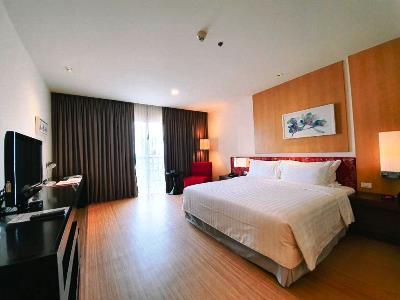 Amaranth Suvarnabhumi - Free Suvarnabhumi Airport Shuttle Hotel 5*