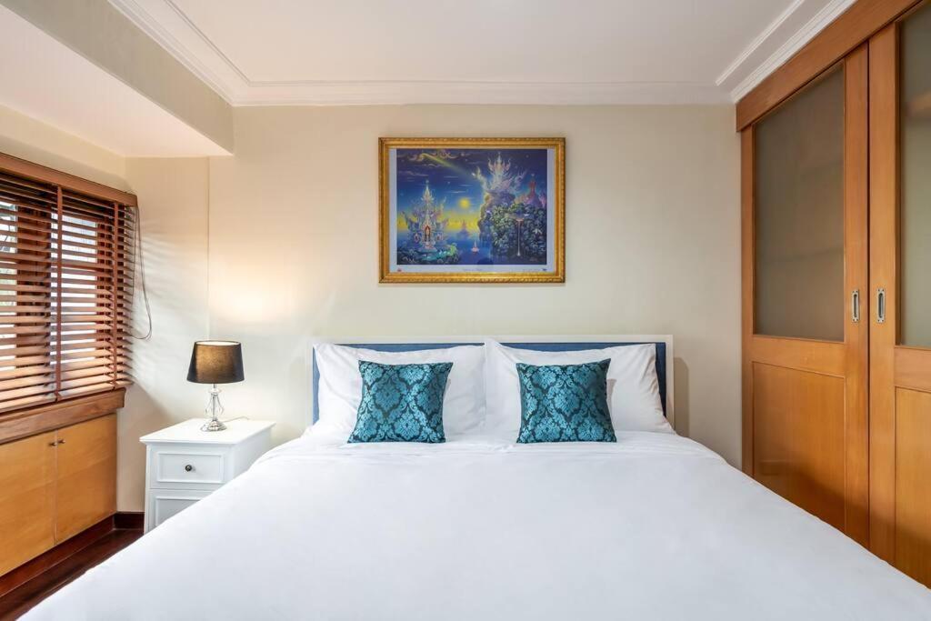 At Nana-5bed, Center, Nana Bts, Mbk, World, Siam Villa