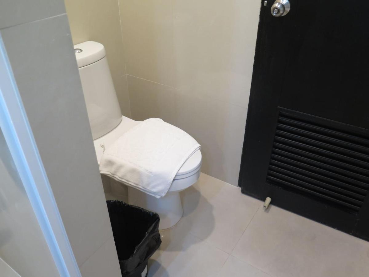 7c-2 Bedrooms3baths In Downtown Near Mrtbtsboat Station Apartment Bangkok