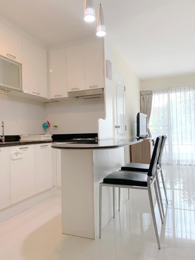 Charming Resident At Ekkamai From Unit Up To 2 Bedroom Appartement *
