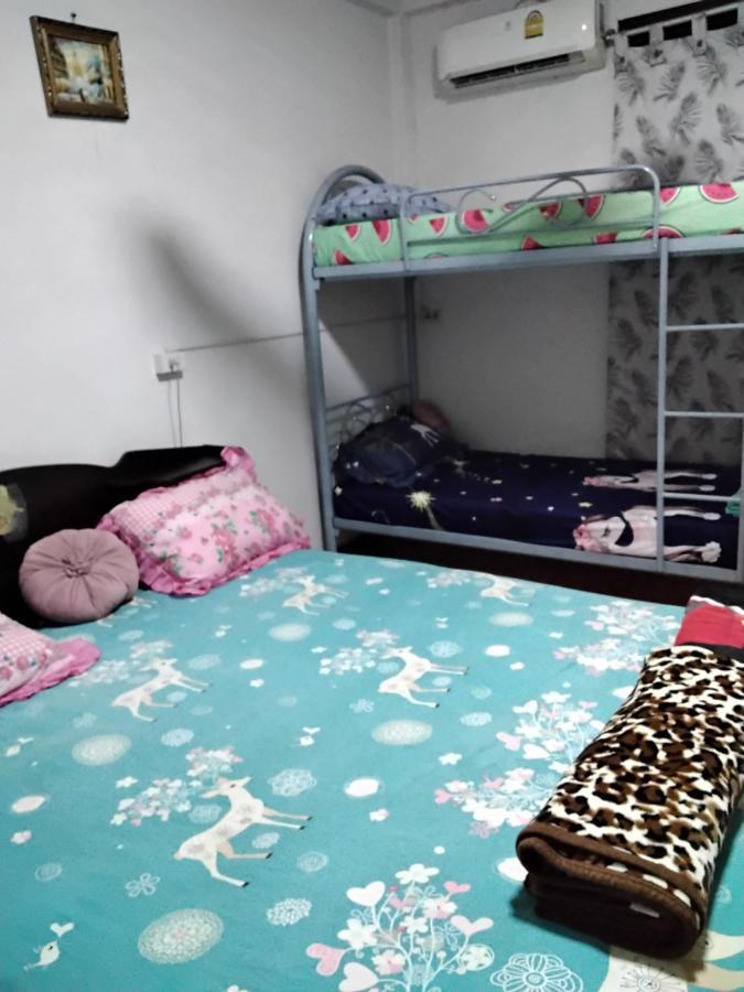 Danee Hostel Bangkok