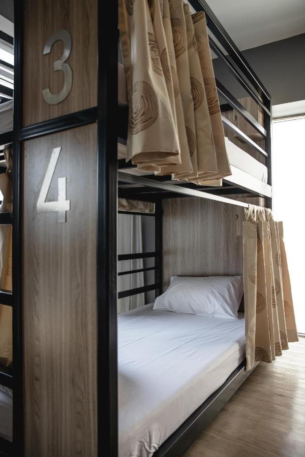 Hostal Sleep To Fly & Suvarnabhumi Airport