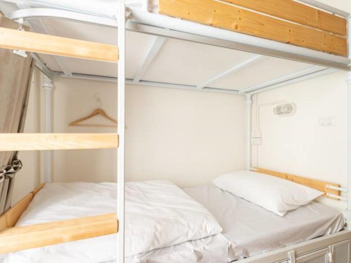 Hostel Ratchada - Rotfai Bangkok
