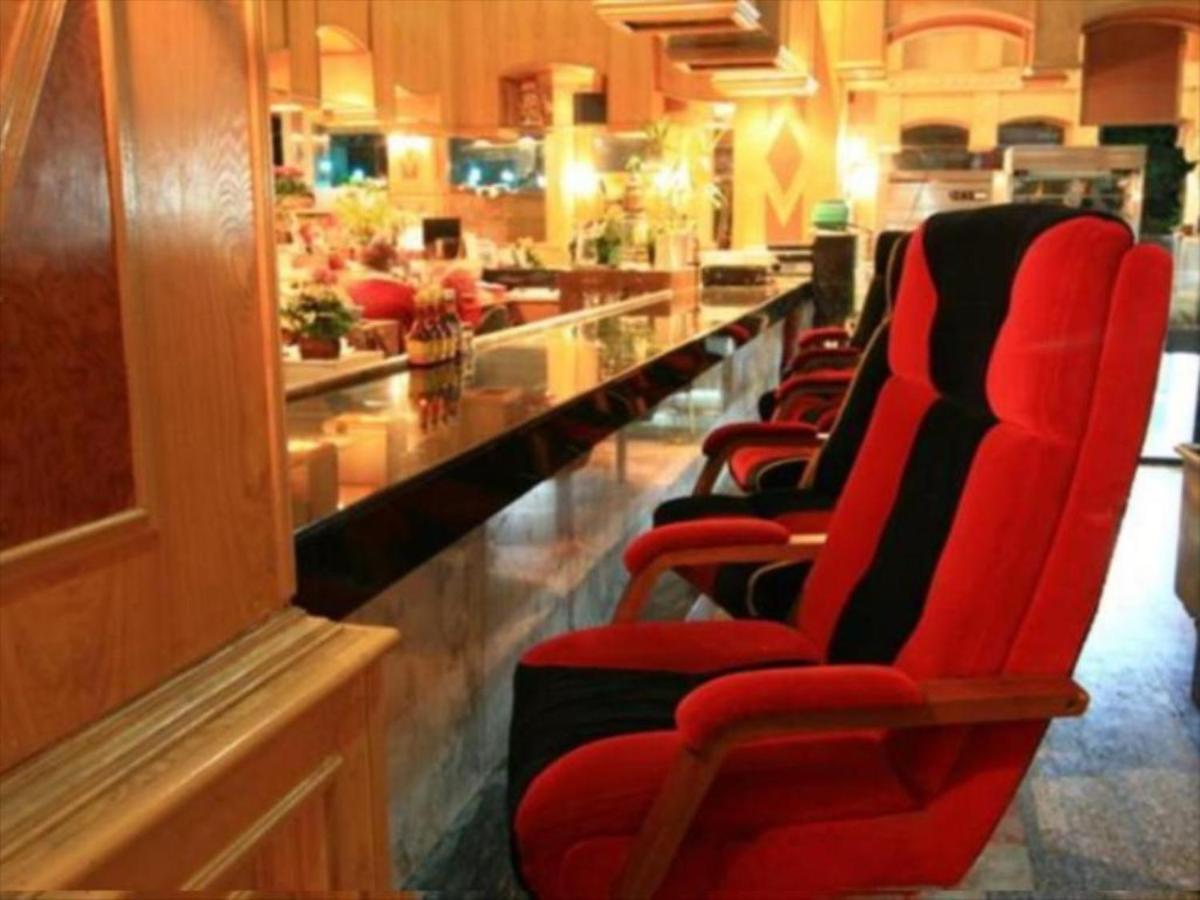 13 Coins Airport Ngam Wong Wan - Domestic Bangkok