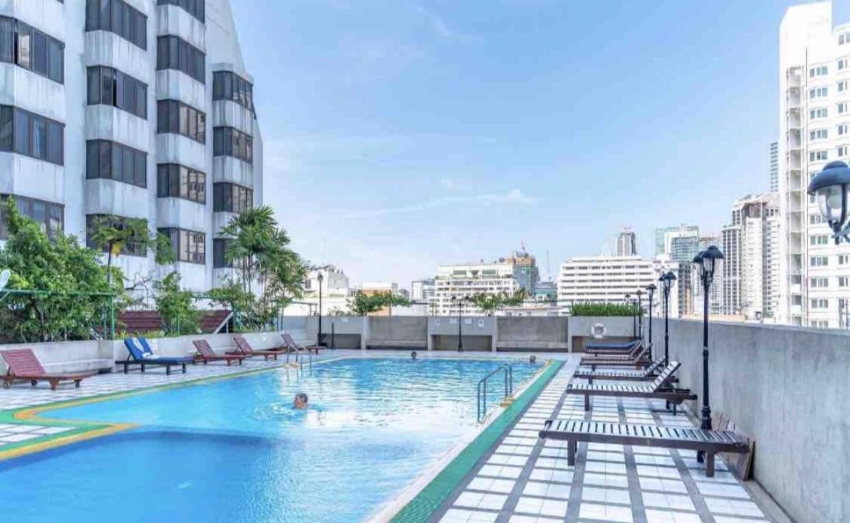 Omnitower Two Bedroom Cozy Appartement Bangkok