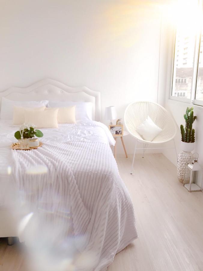 Hostal Aora Boutique Ekkamai *