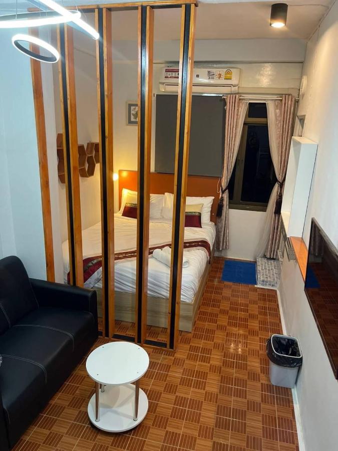 Acozyposhtel Hotell