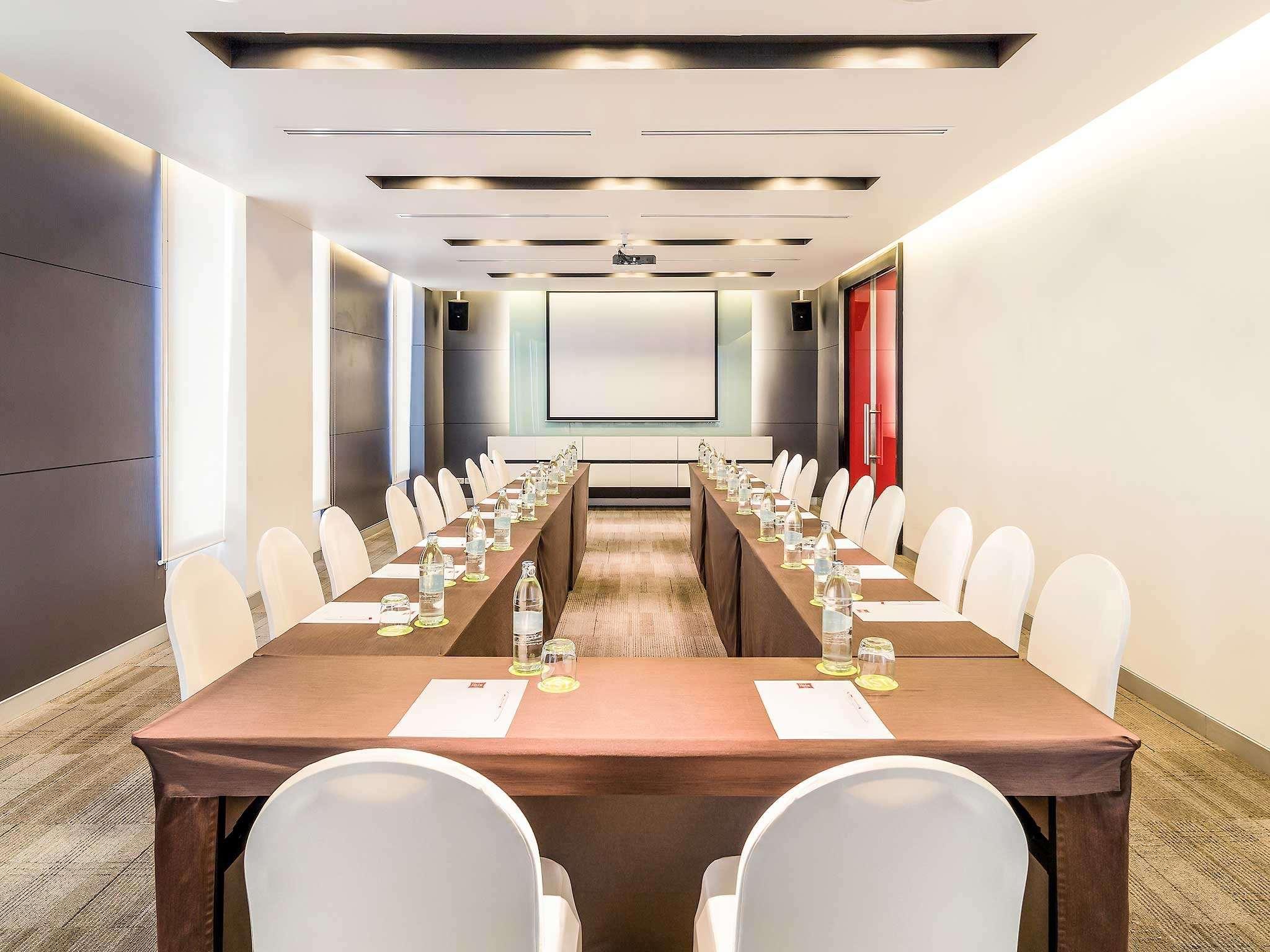 Ibis Sukhumvit 4 - Sha Extra Hotel 3*