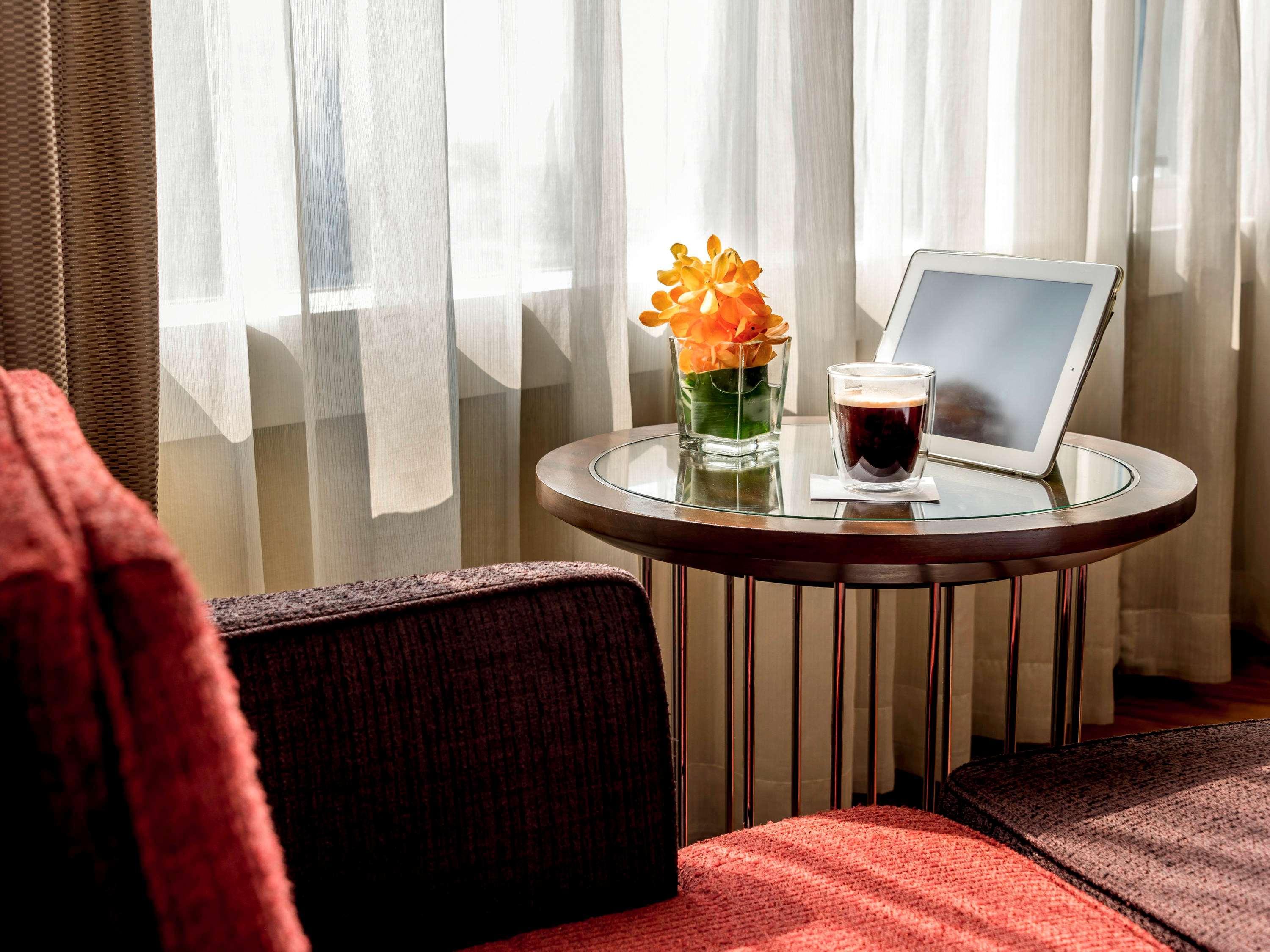 Khách sạn Hilton Grande Asoke