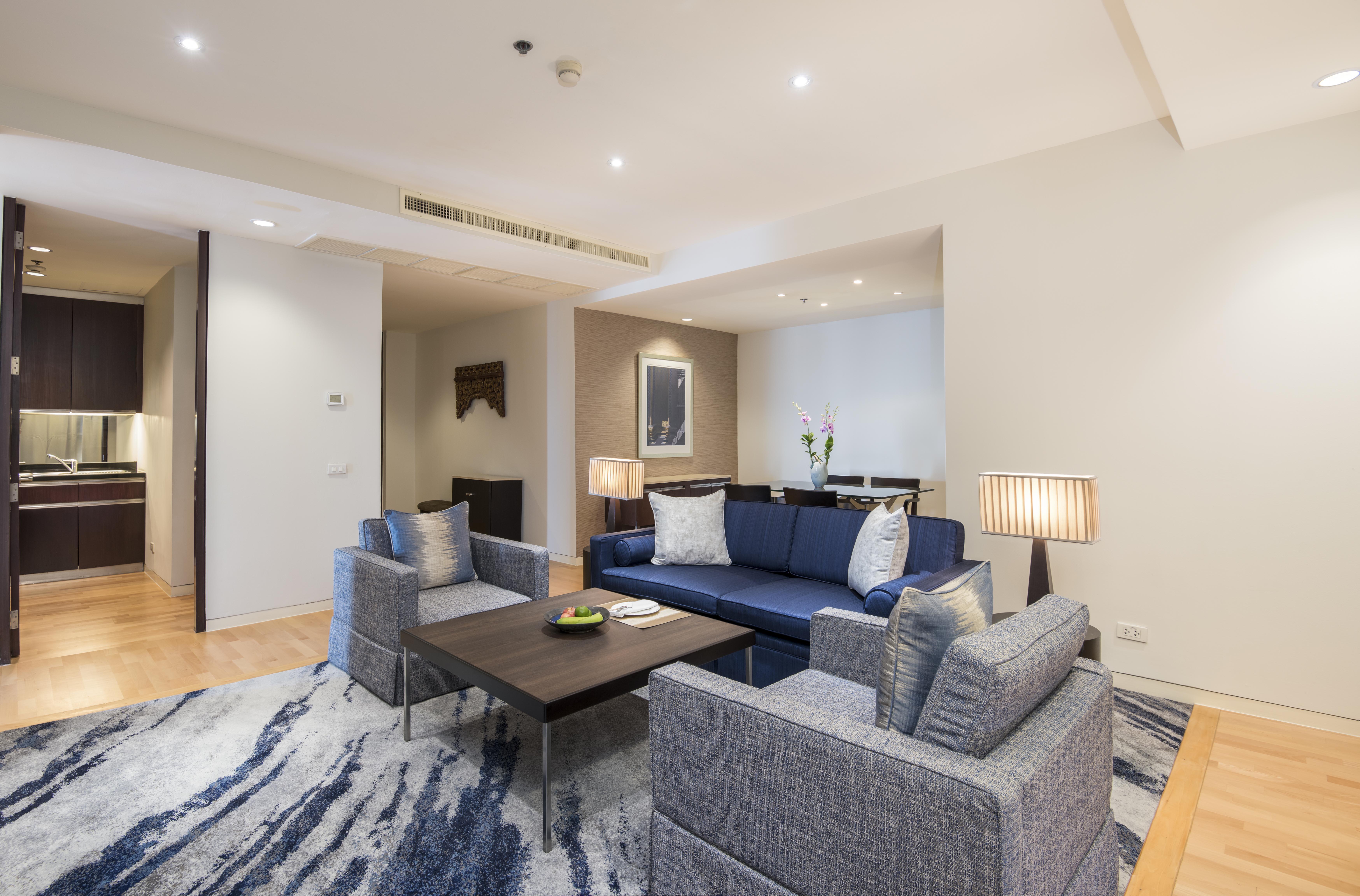 Aparthotel Emporium By Chatrium 5*