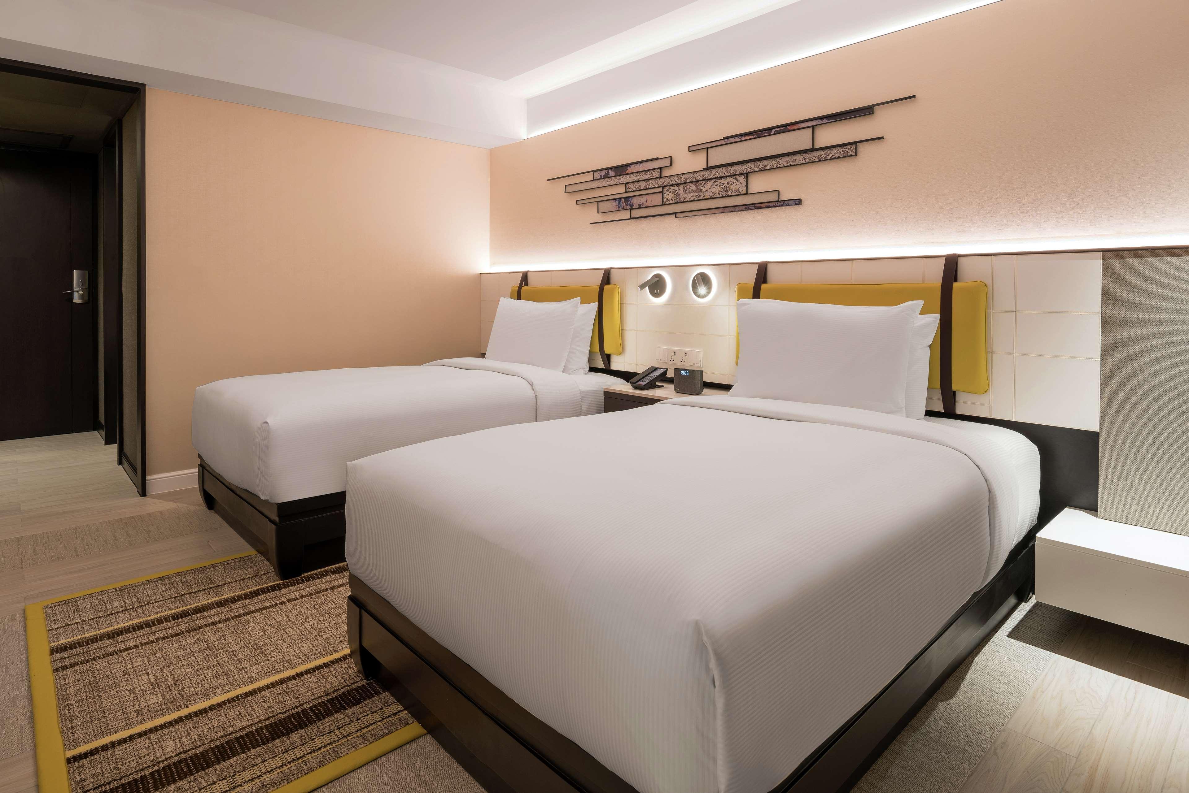 Doubletree By Hilton Ploenchit Hotel 4*
