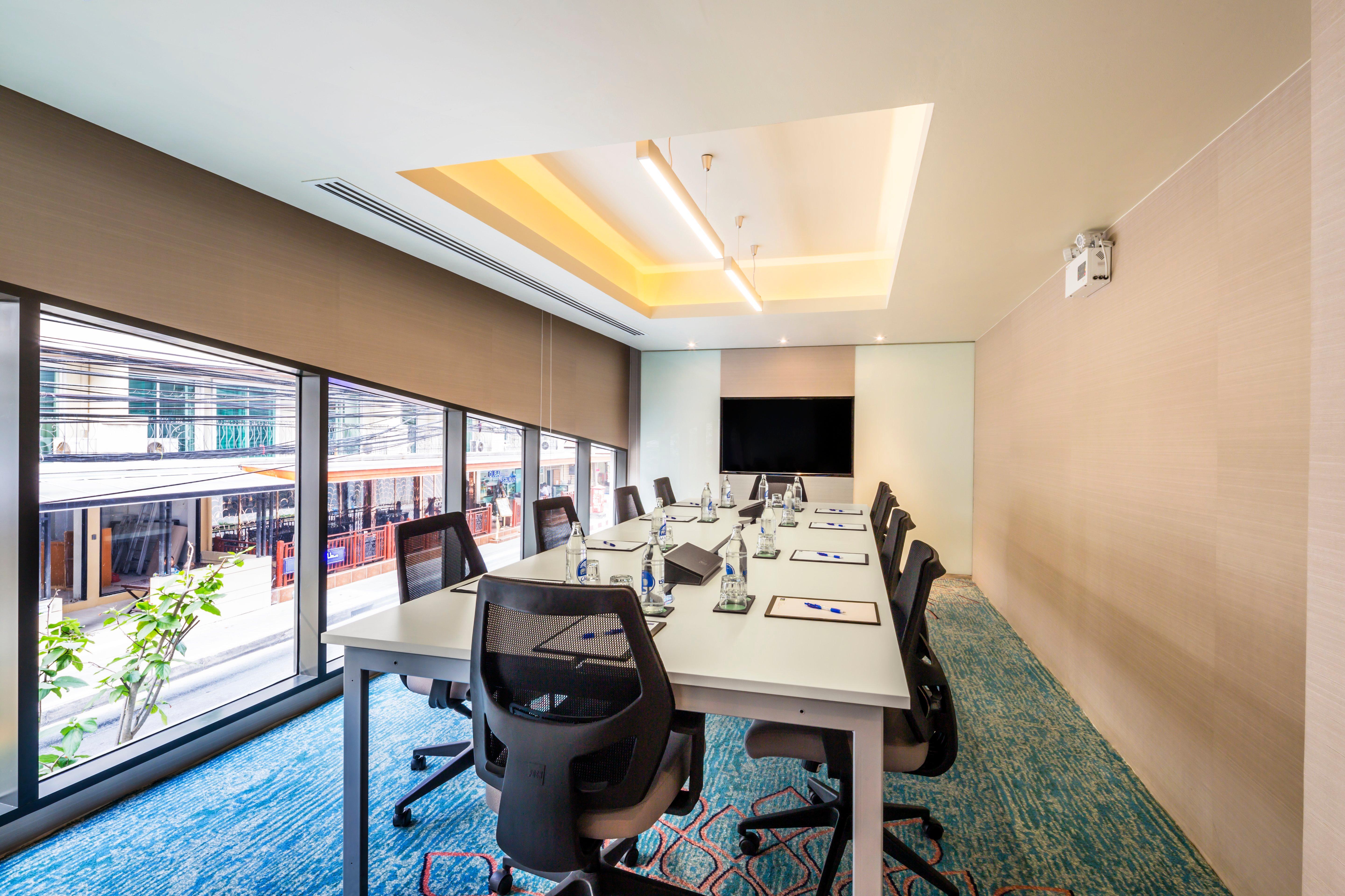 Hotel Express Sukhumvit 11 By Ihg Banguecoque