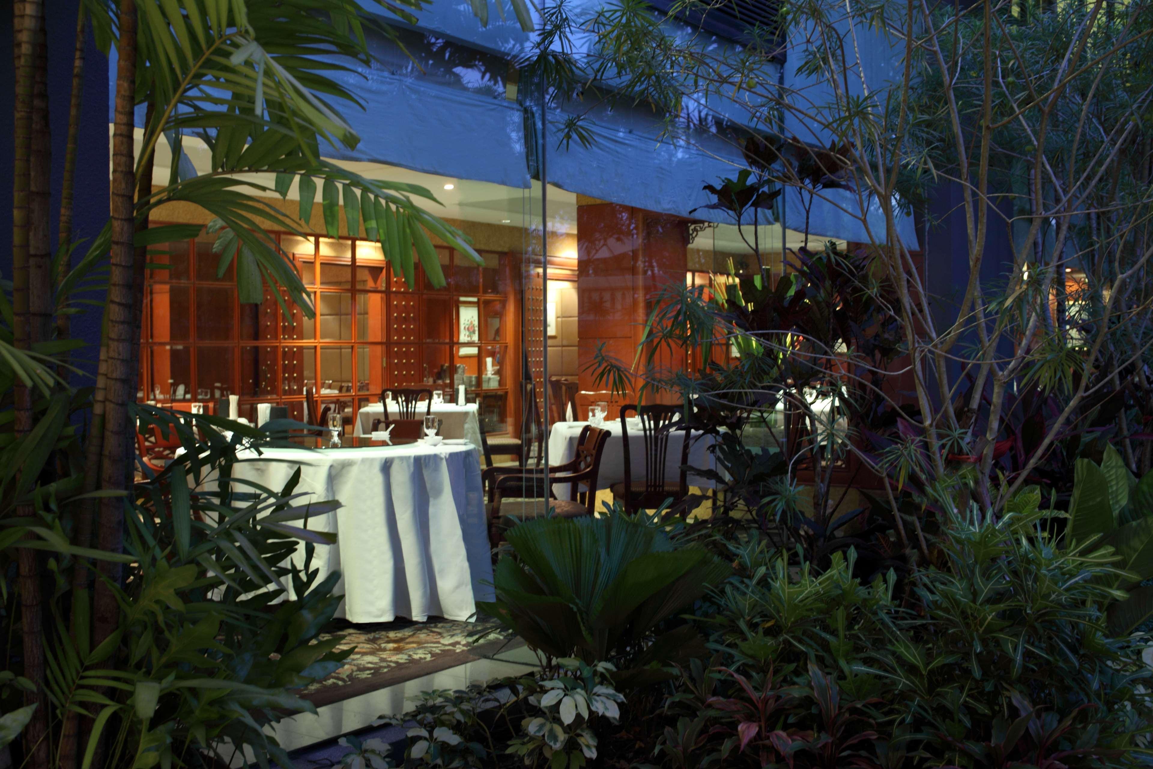 Dusit Princess Srinakarin Hotel 4*