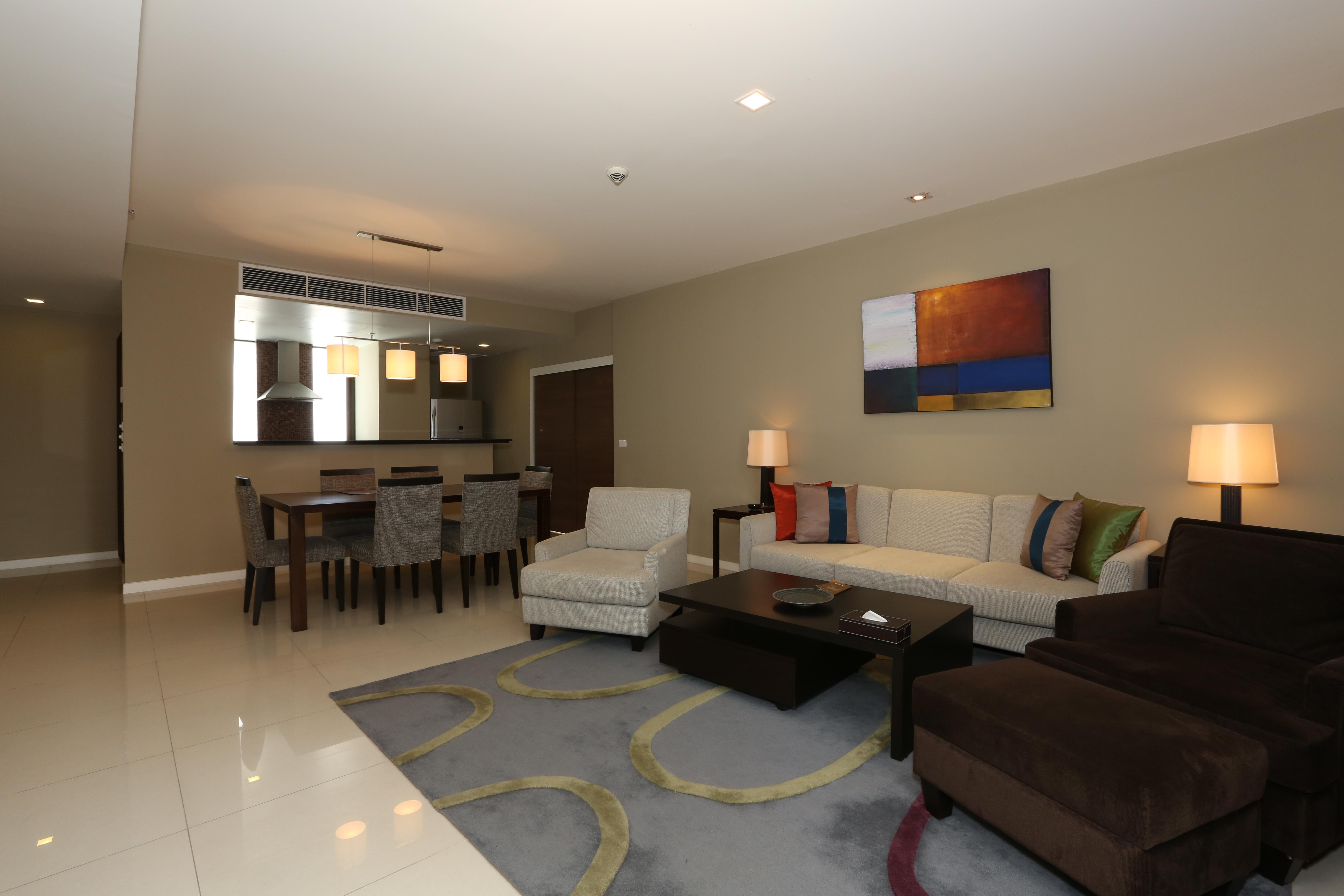 Bangna Pride & Hotel Bangkok