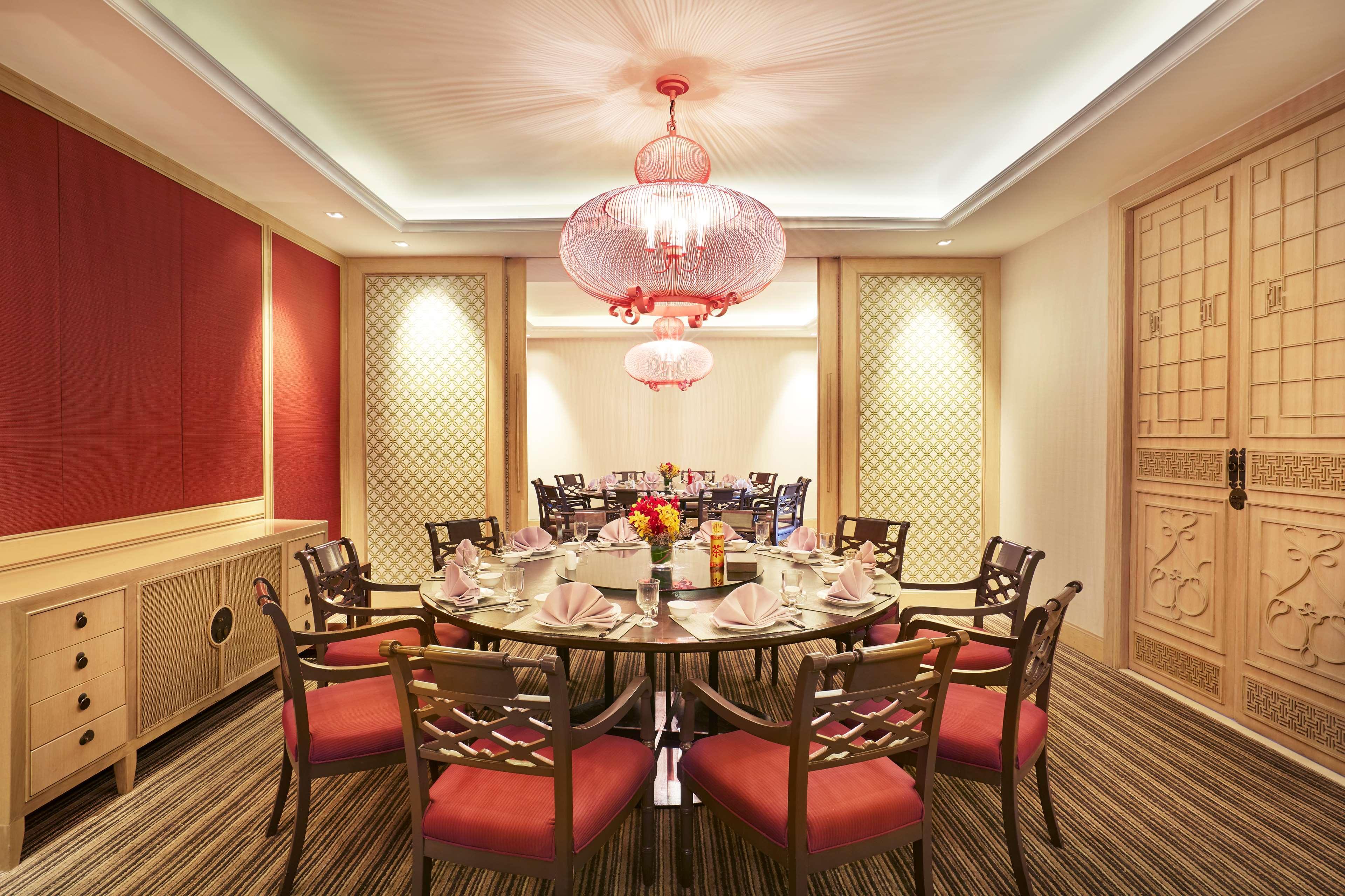 Dusit Princess Srinakarin Hotel Bangkok