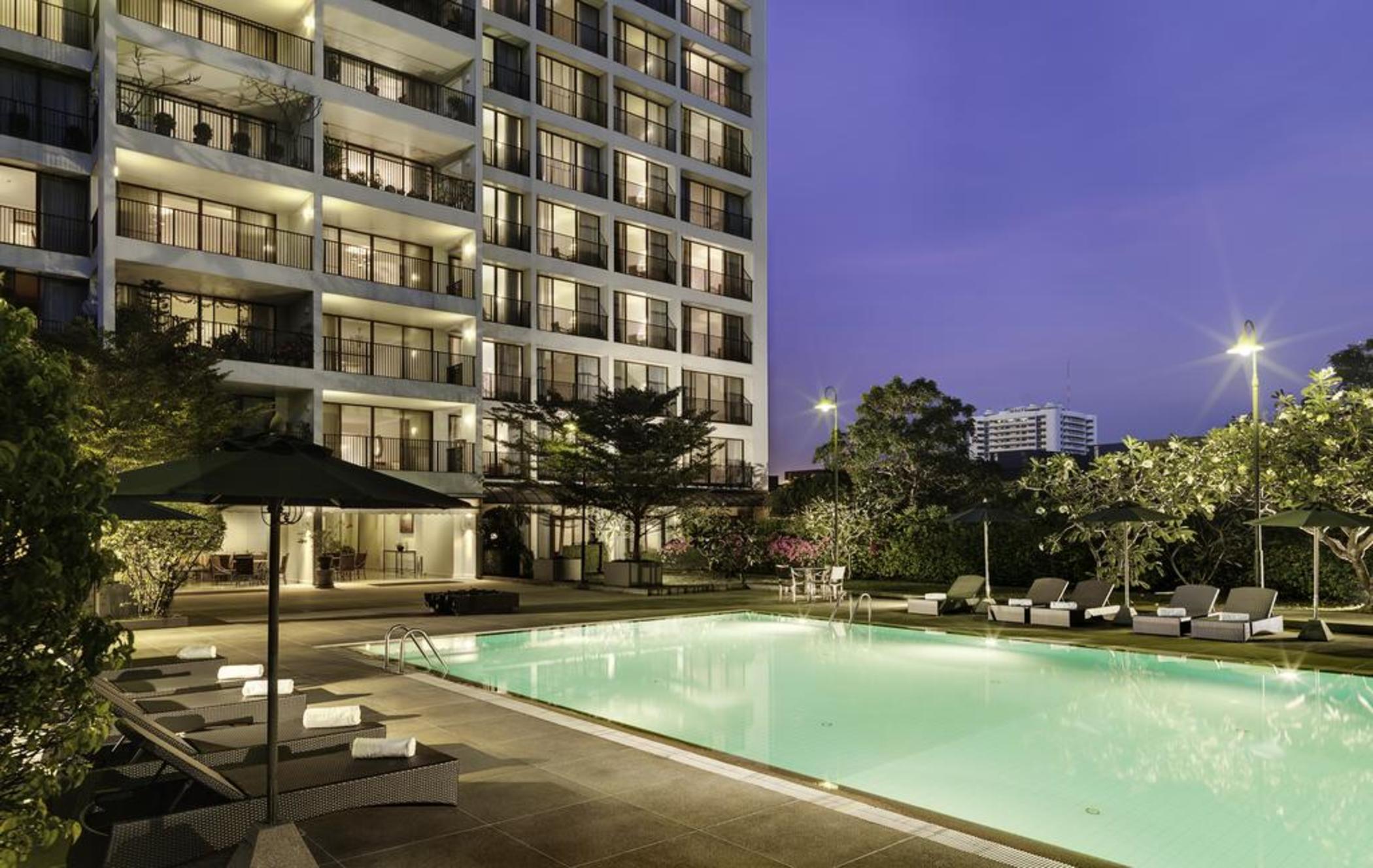 Bangna Pride & 4* Bangkok
