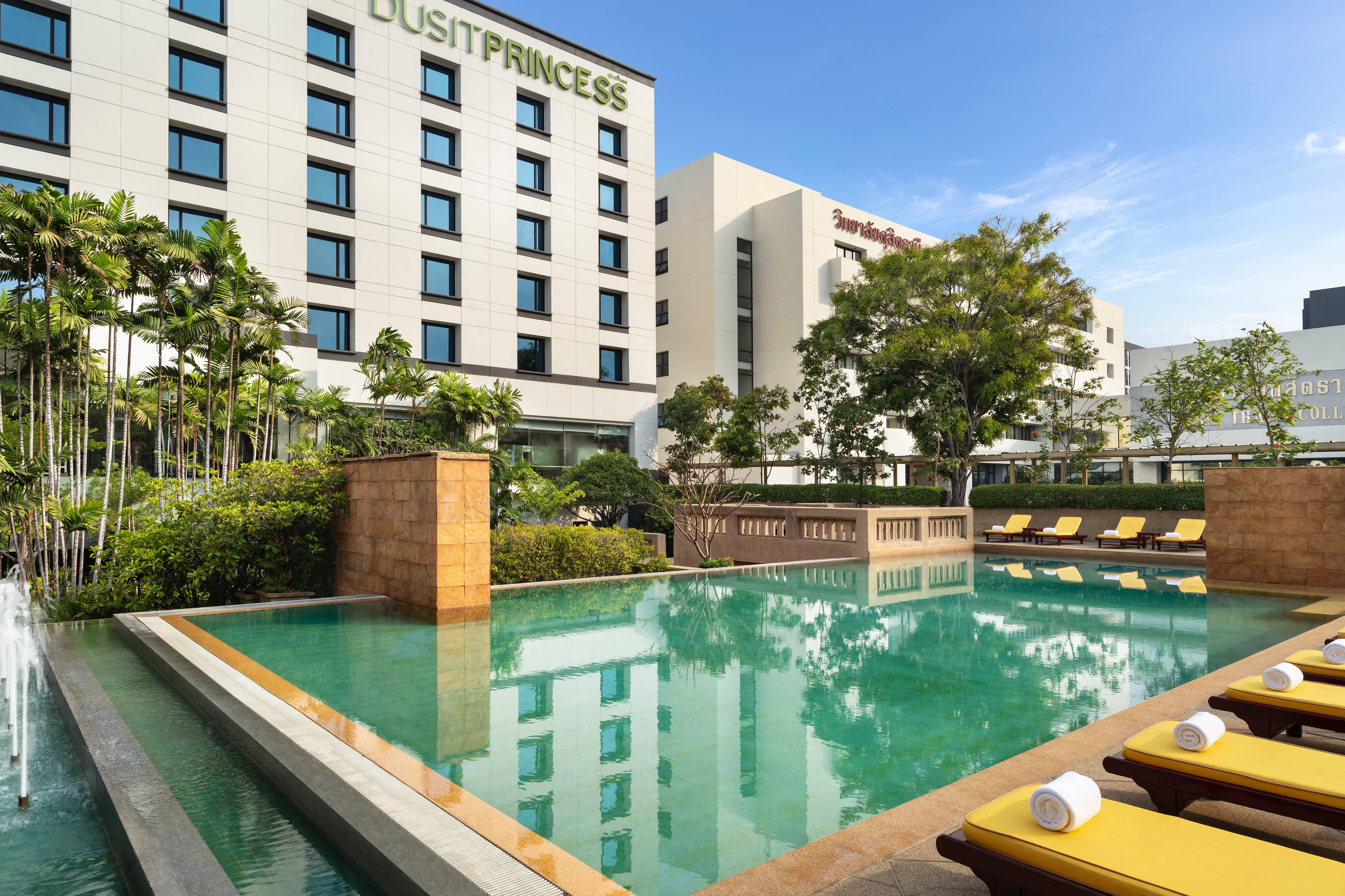 Dusit Princess Srinakarin Hotel Bangkok