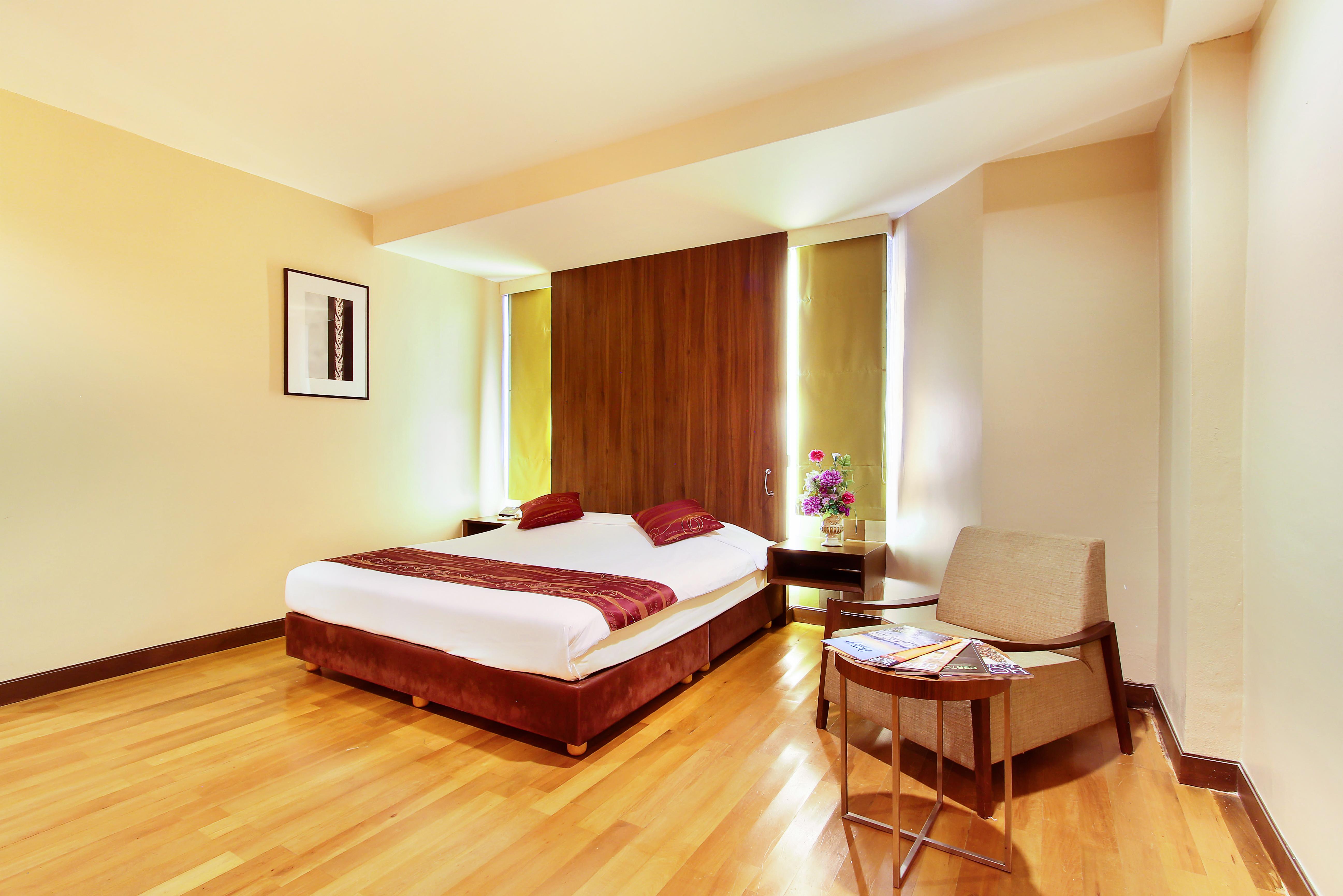 Bally Silom Hotel 3*