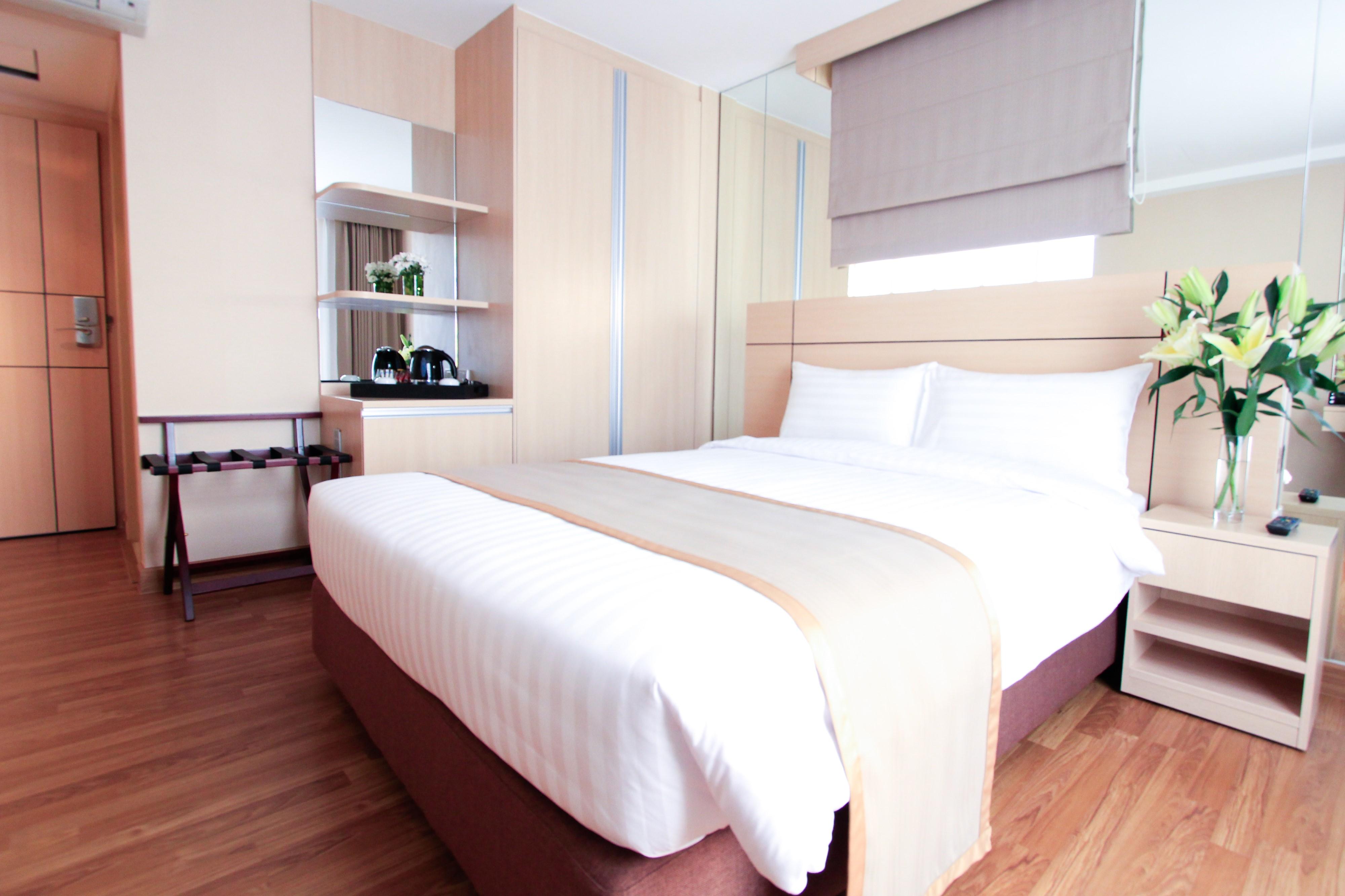 Inn Petals