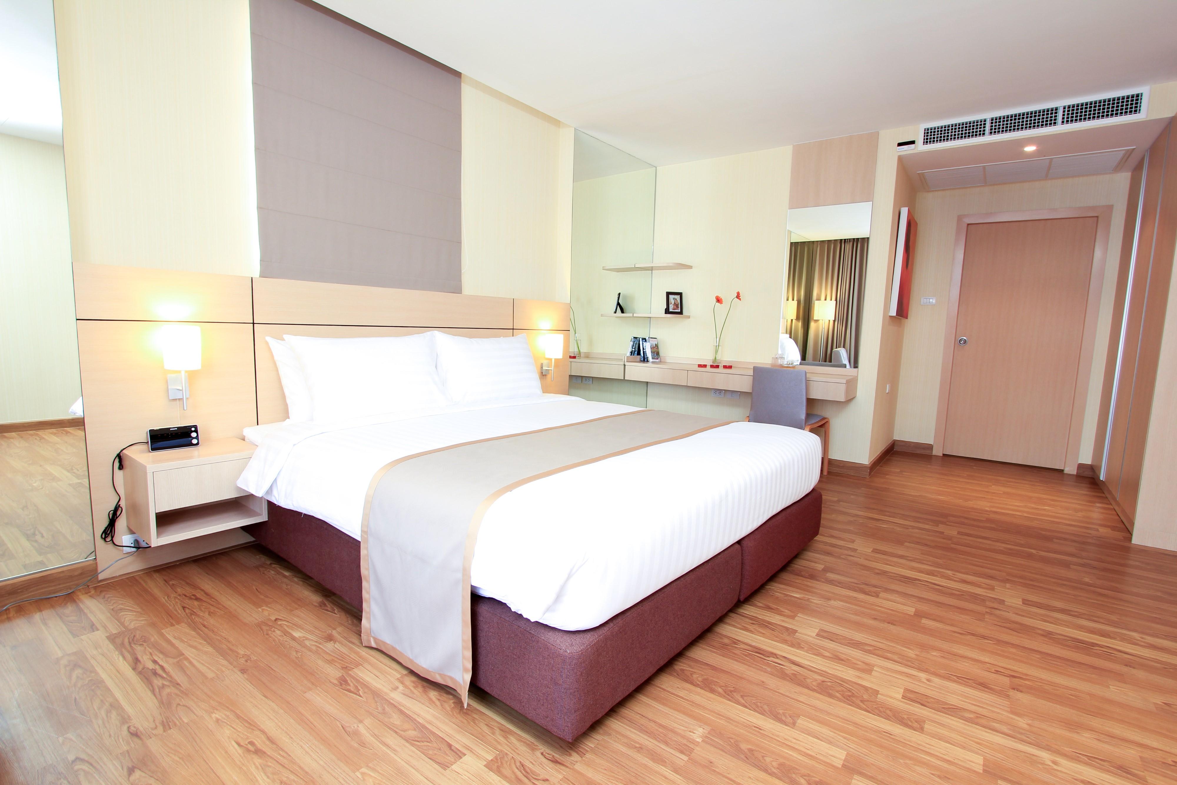 Inn Petals