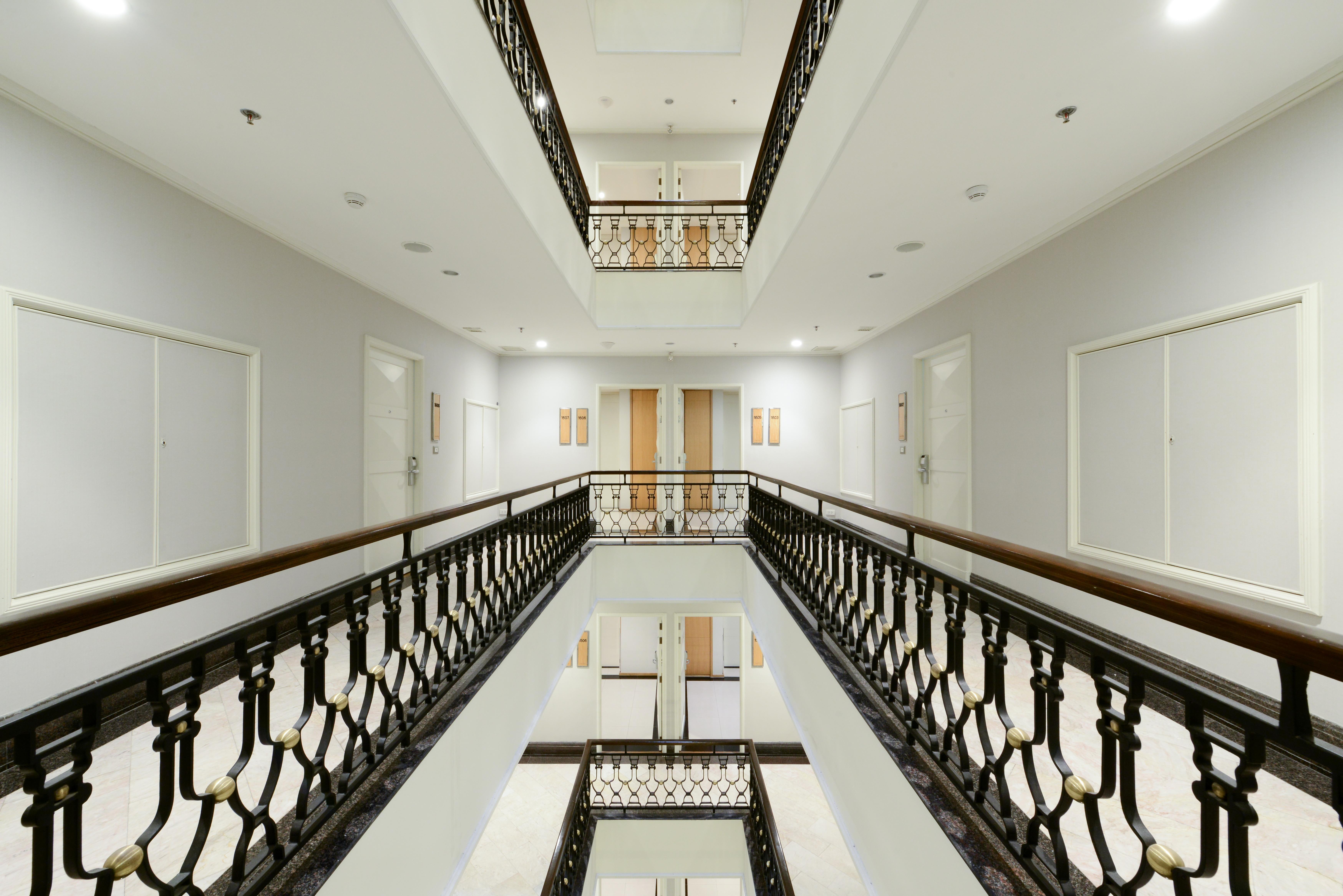 Centre Point Chidlom 4*