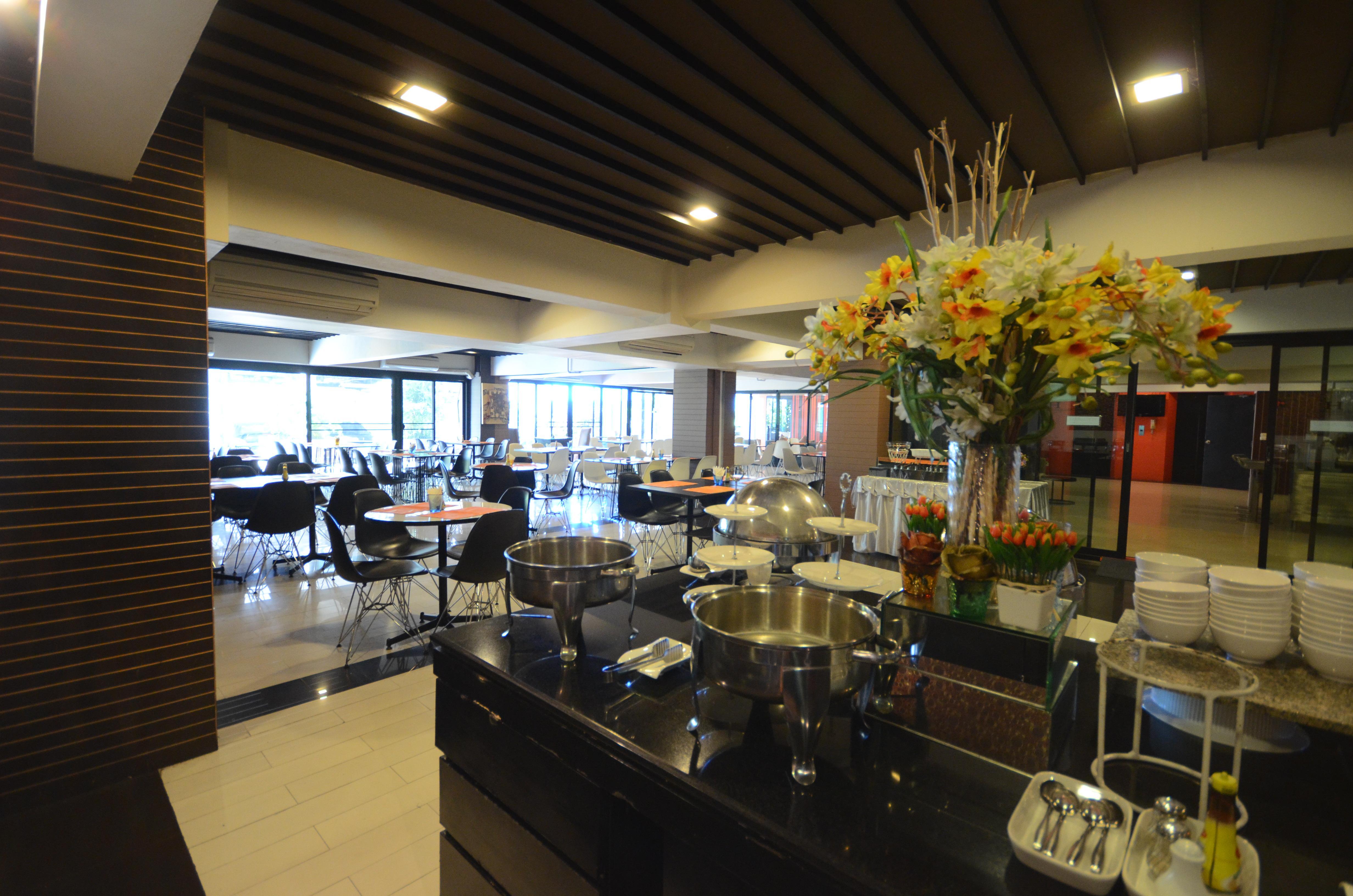 Solace At Srinakarin 5* Bangkok