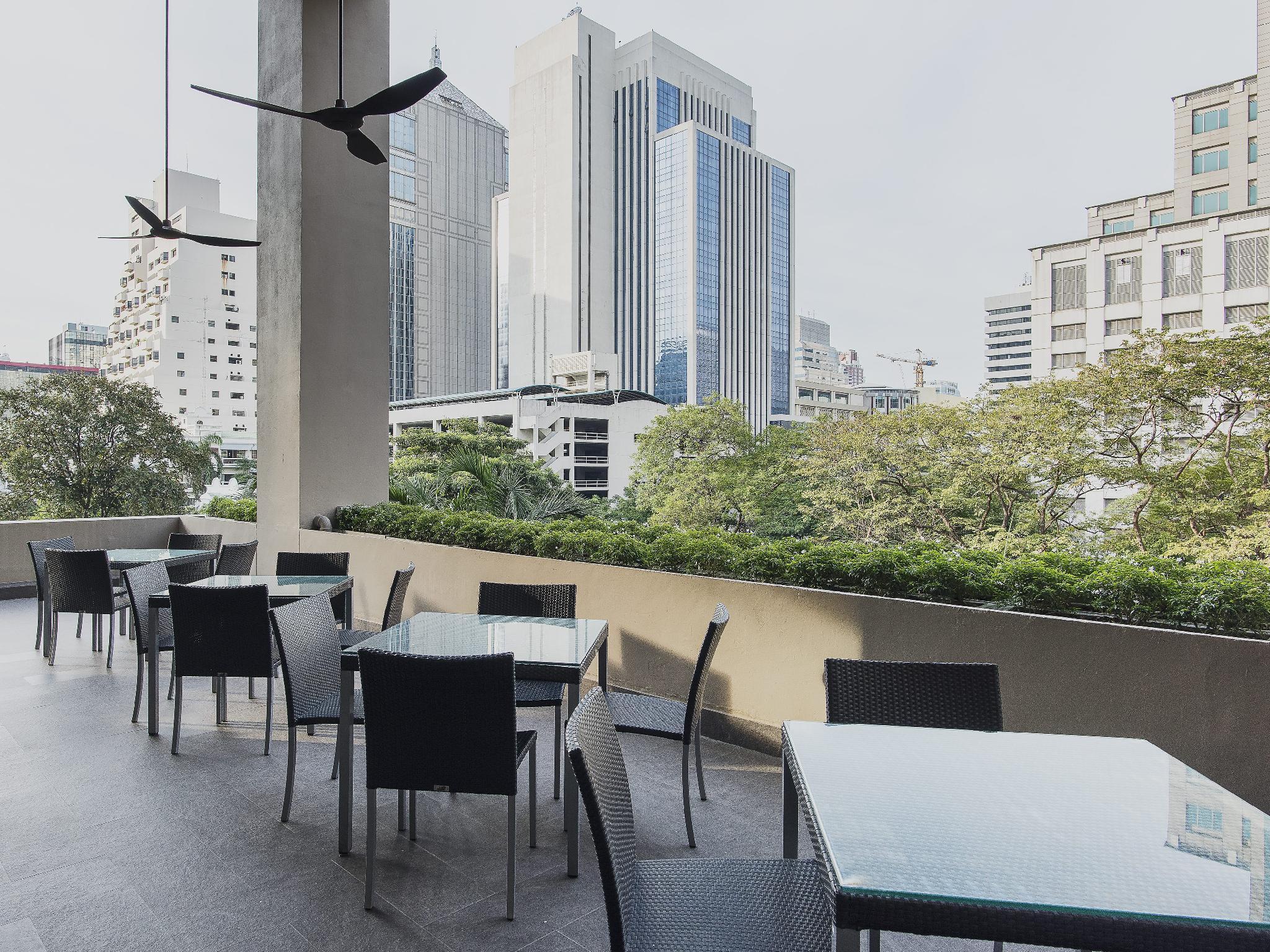 Hotel Bliston Suwan Park View - Sha