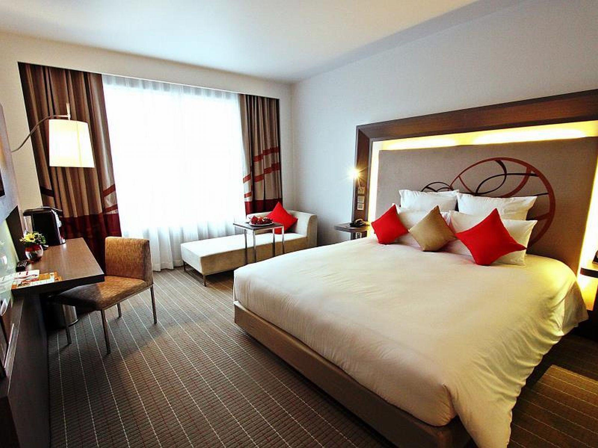 Four Points By Sheraton Ploenchit Sukhumvit Hotell Bangkok