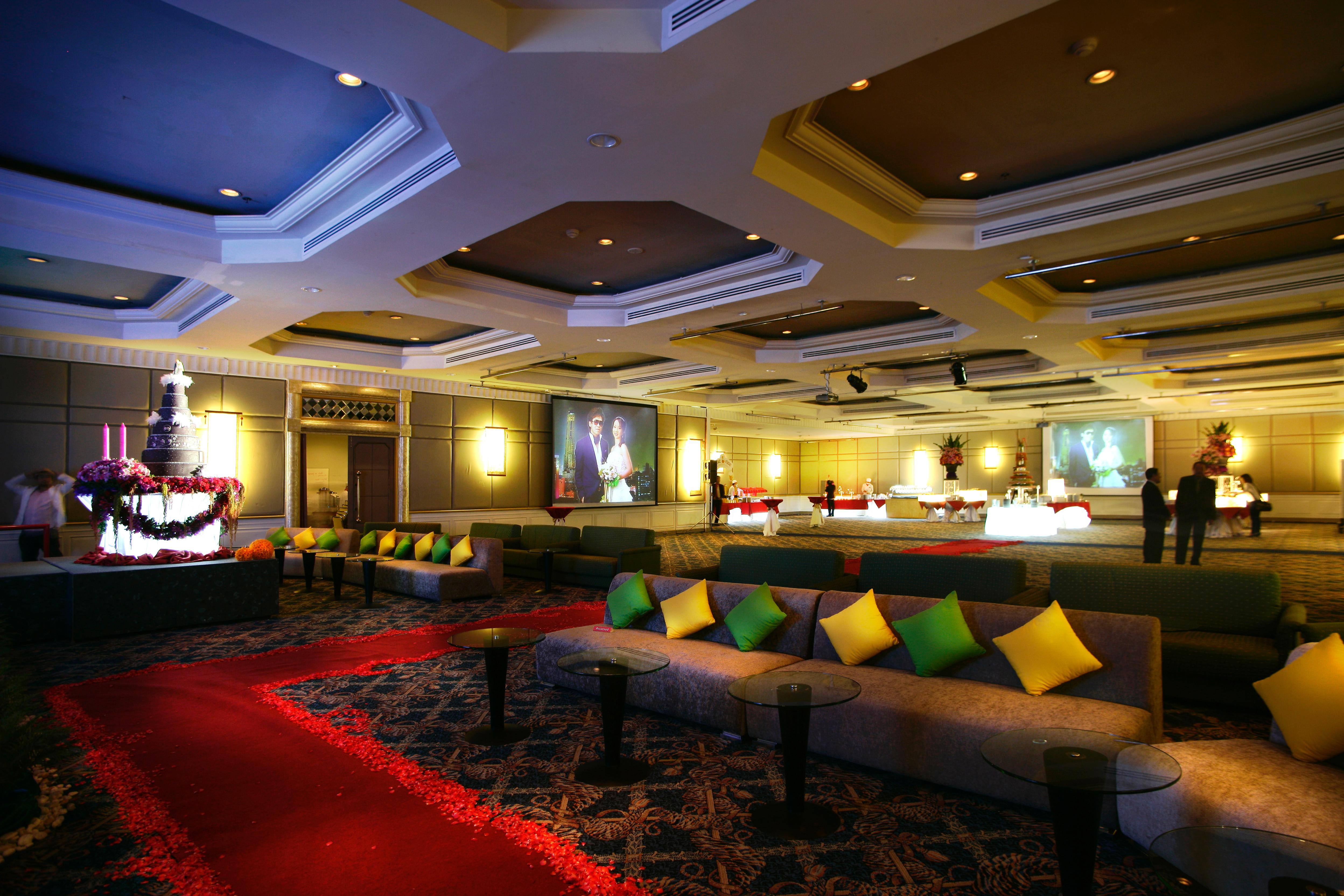 Hotell Baiyoke Sky 4*