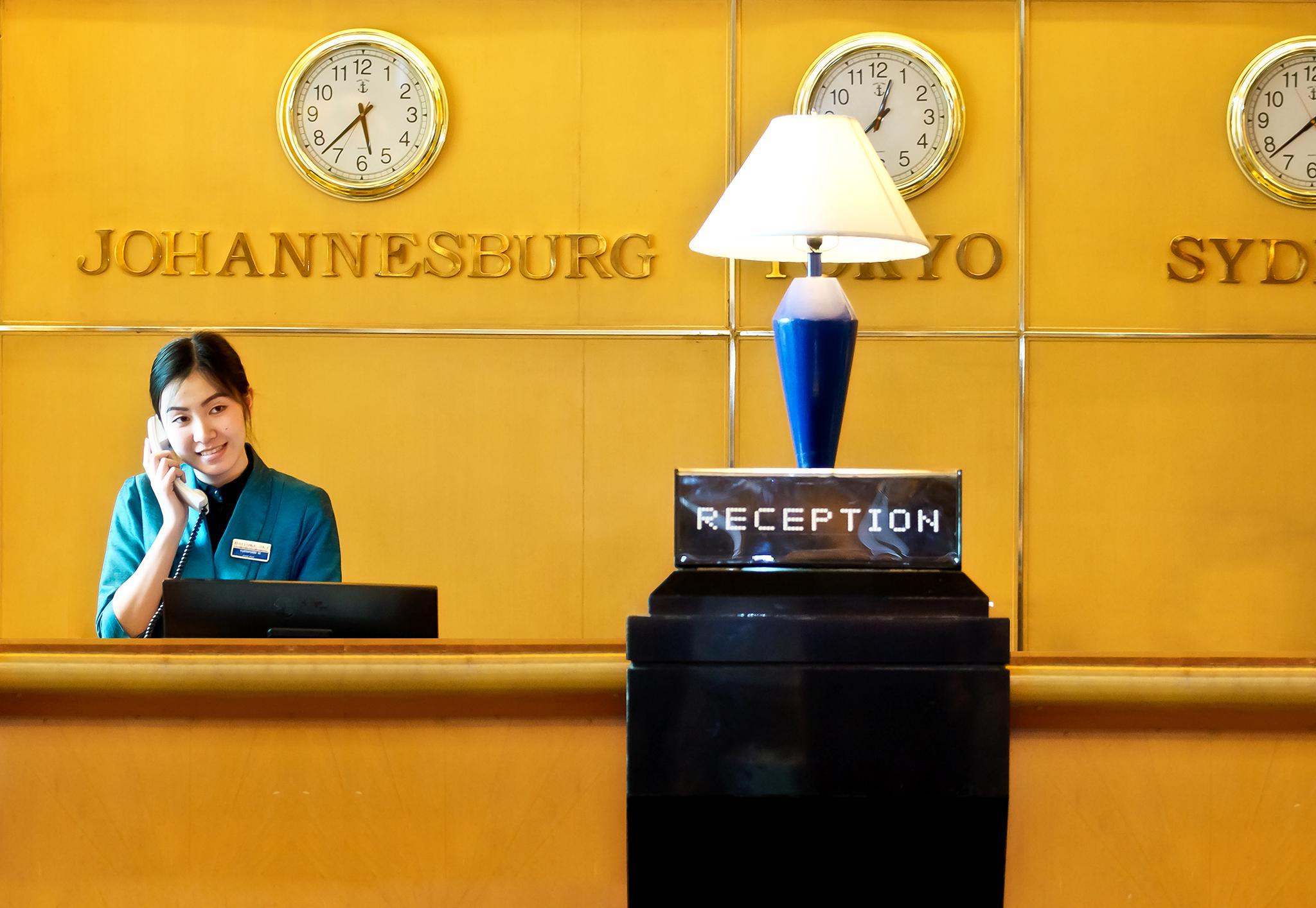 Baiyoke Sky Hotell 4*