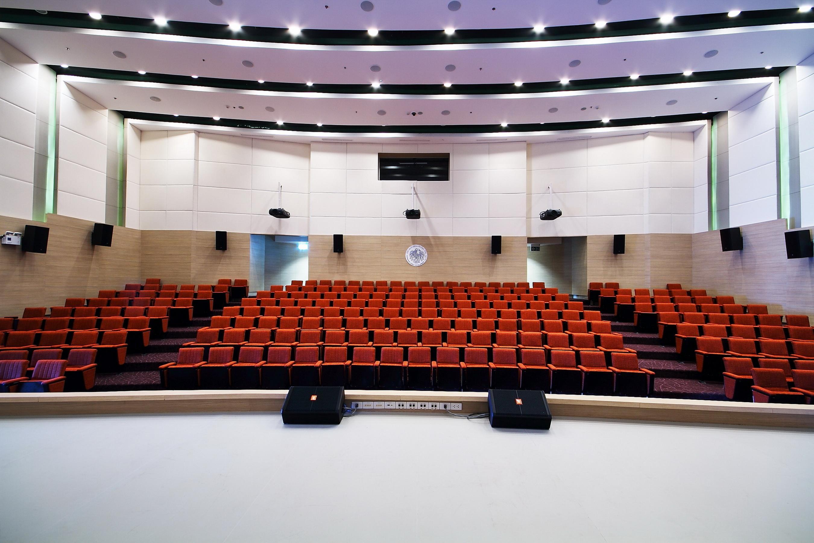 Centara Life Government Complex & Convention Centre Chaeng Watthana Hotel 4*