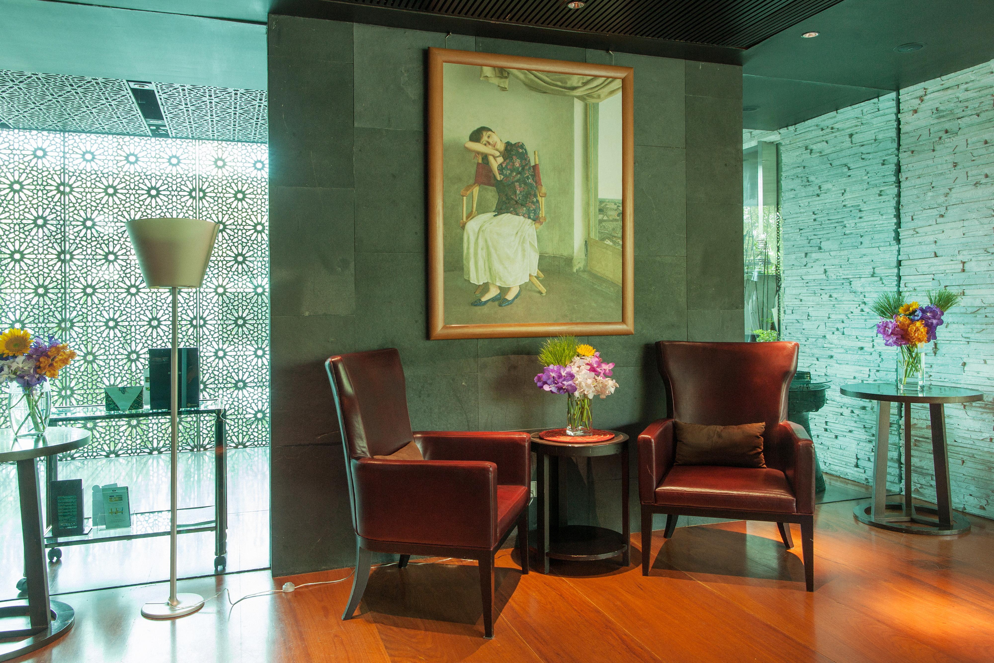 Maduzi Hotel, 4*