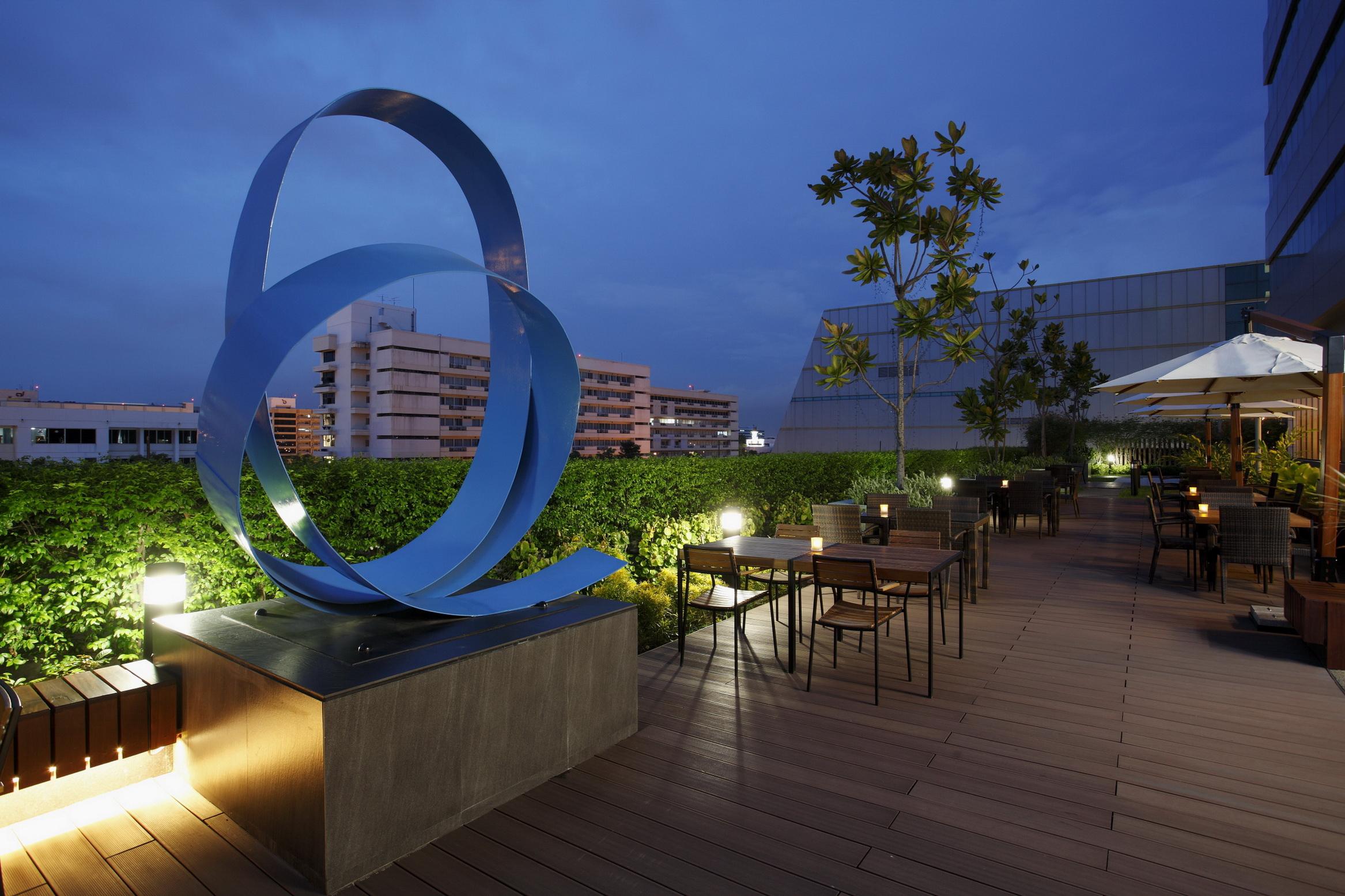 Centara Life Government Complex & Convention Centre Chaeng Watthana Hotel