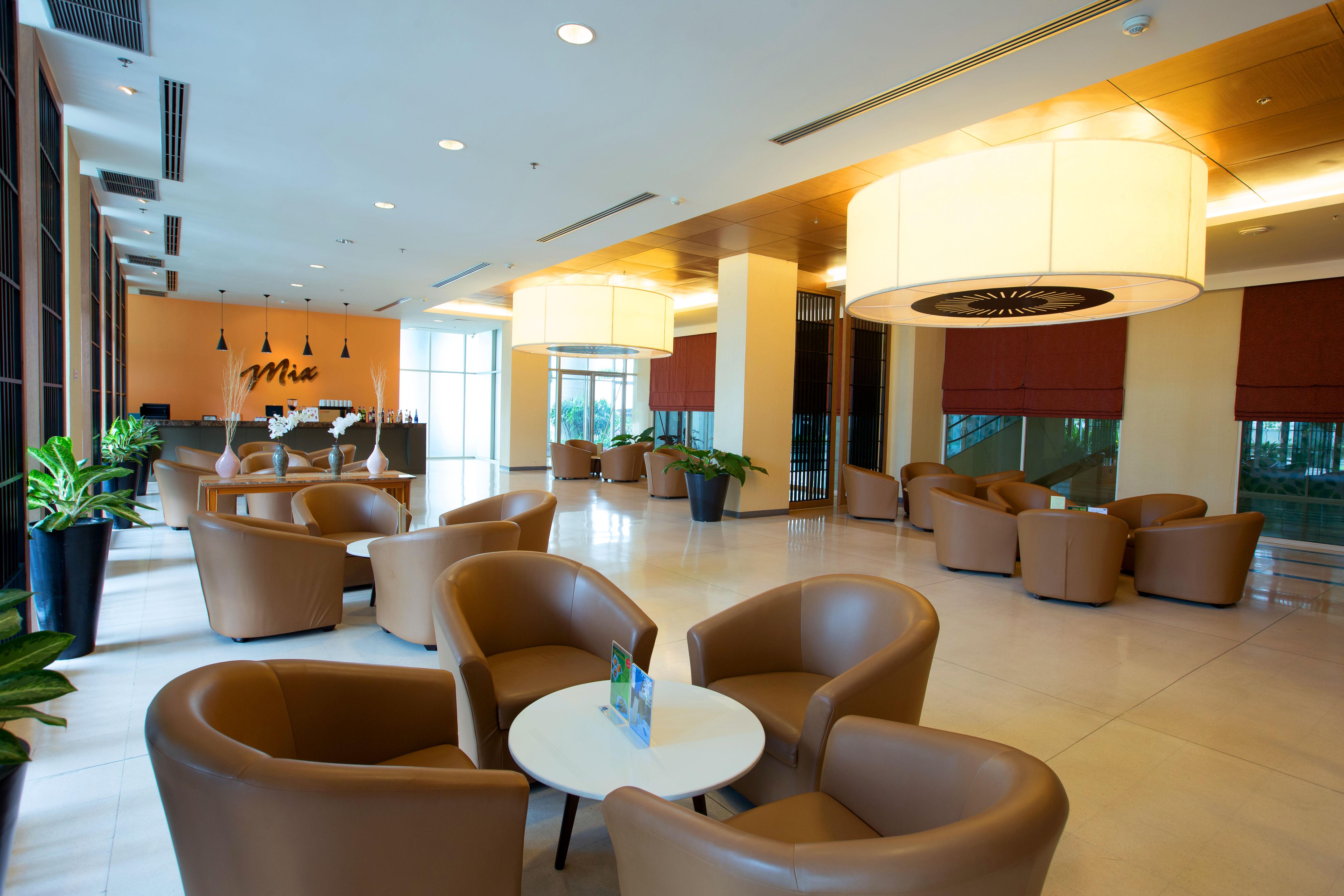 Hotel Centara Life Government Complex & Convention Centre Chaeng Watthana Bangkok