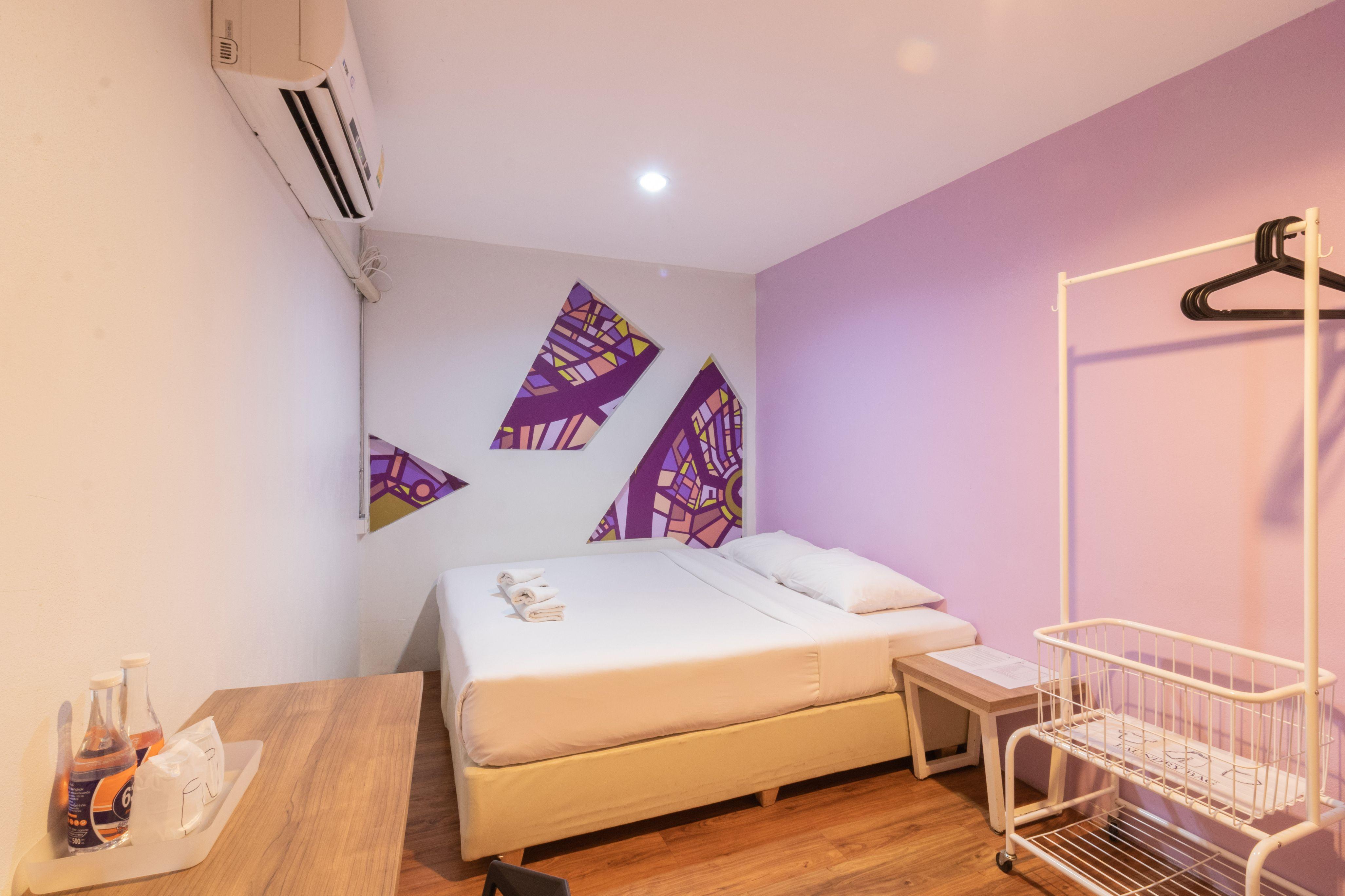Hotel 63