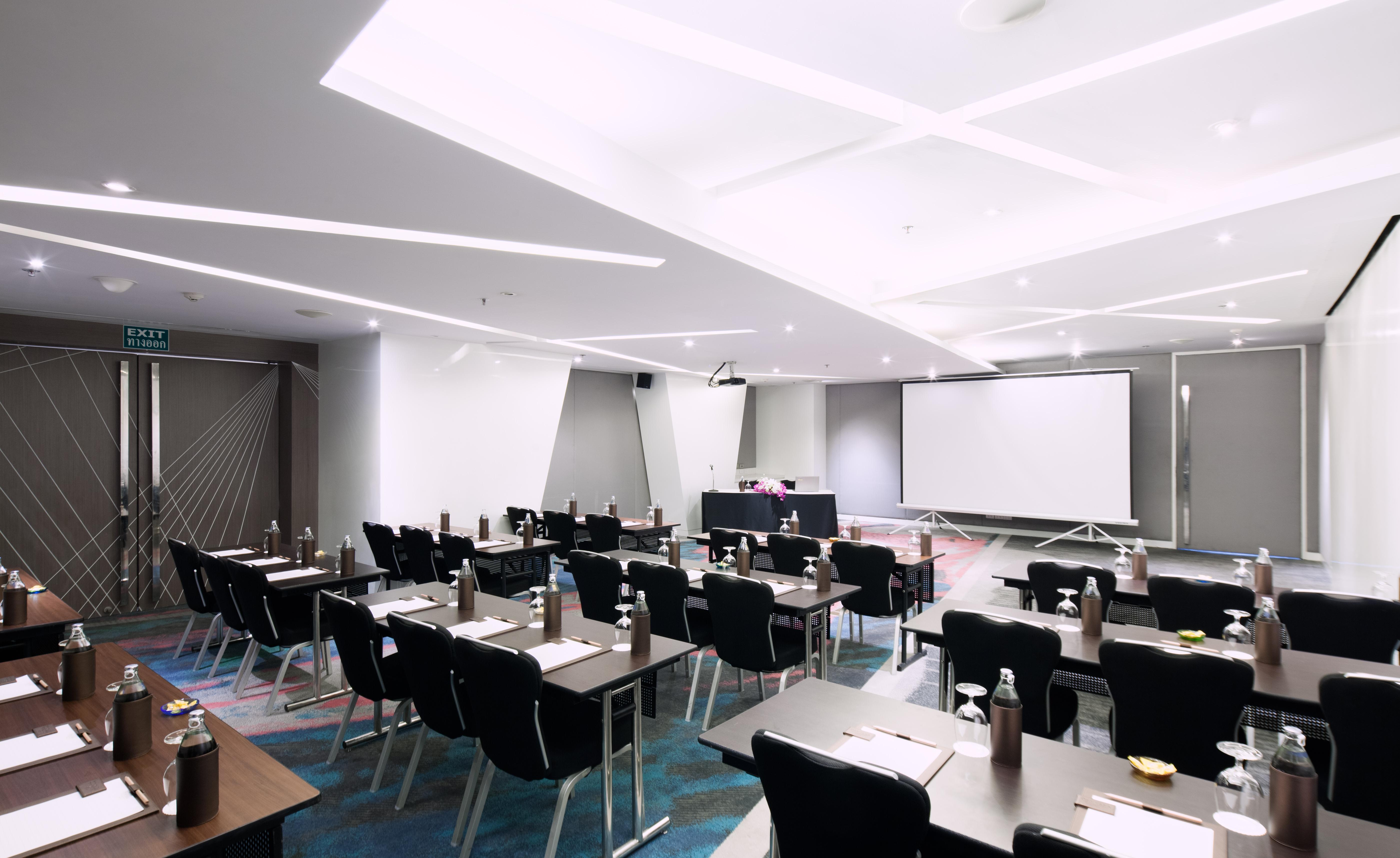 Hotel Centara Watergate Pavilion Banguecoque